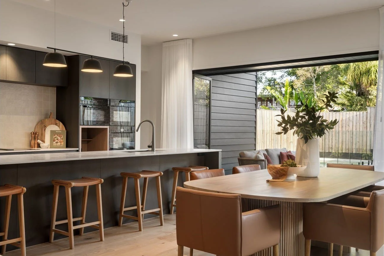 kitchen dining out.jpg