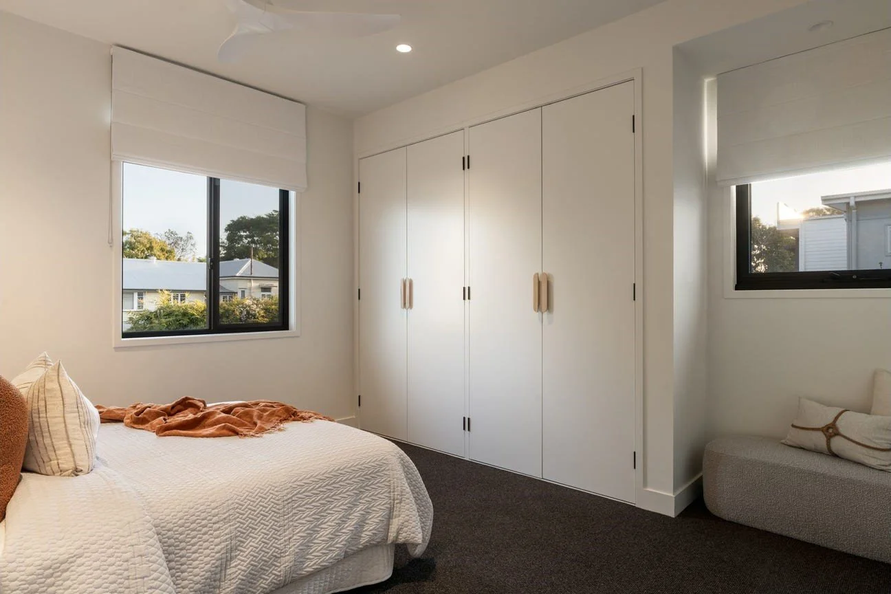 bed 2.jpg