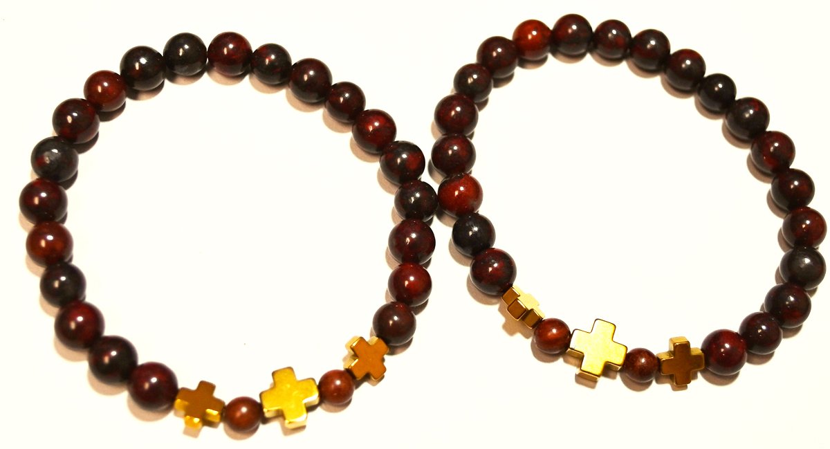 #16 Reddish to dark brown stone beads with 3 gold metal crosses and small bead accents