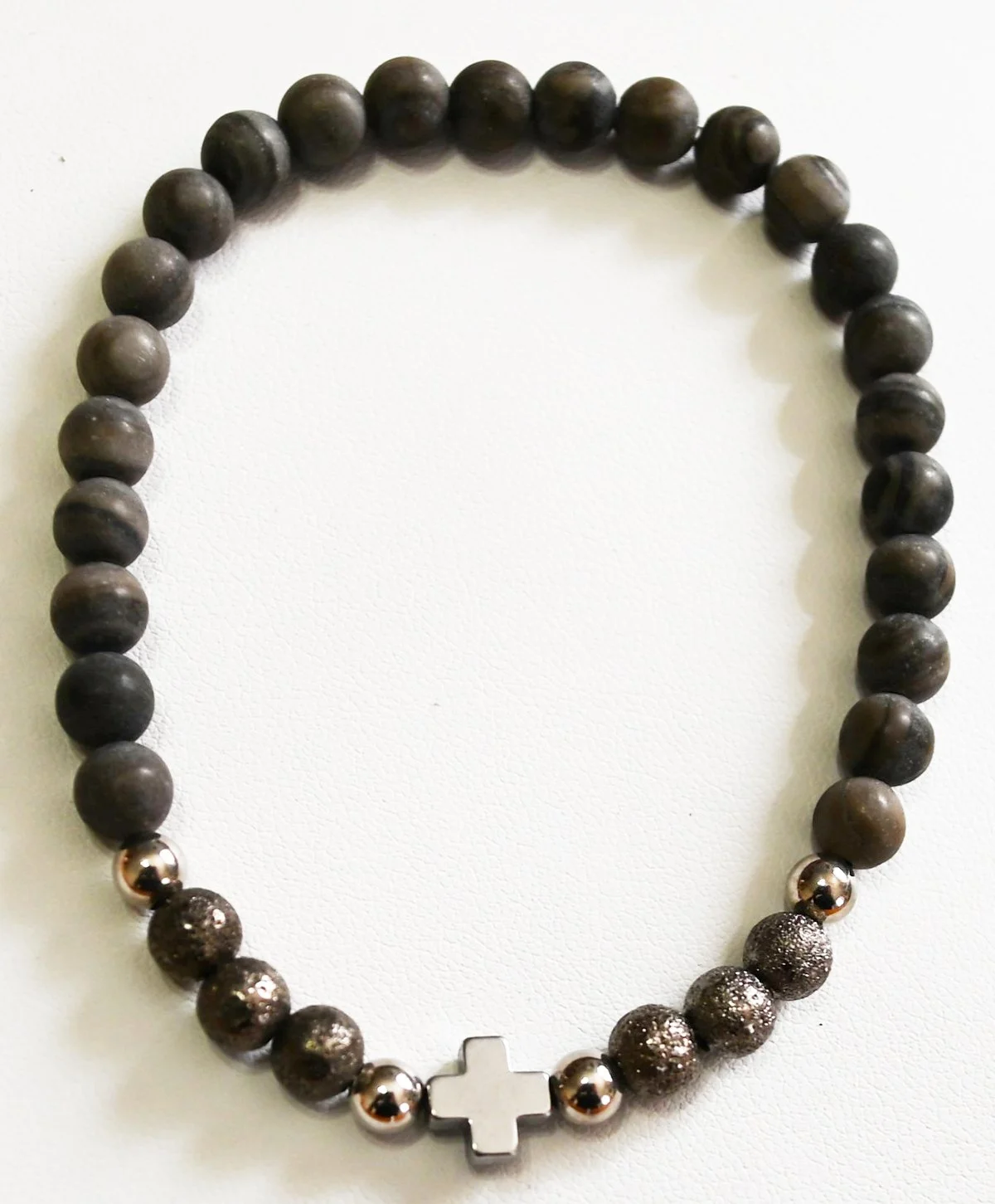 #30 Small light grey stone beads with silver metal spacers