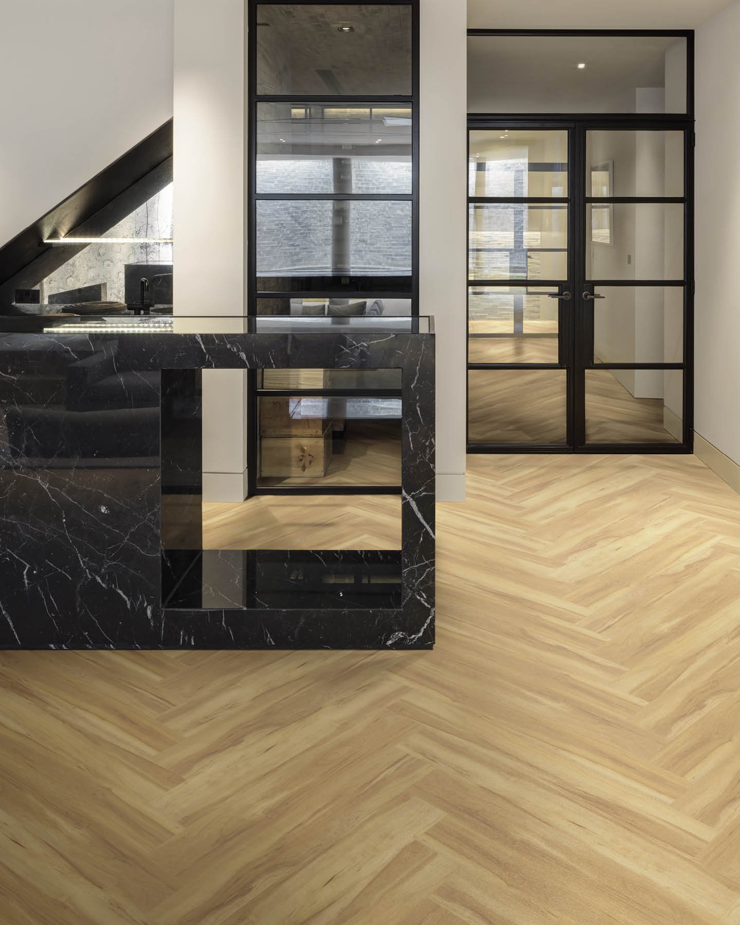 Hallway Vinyl Expona Superplank-Polyflor6.jpg