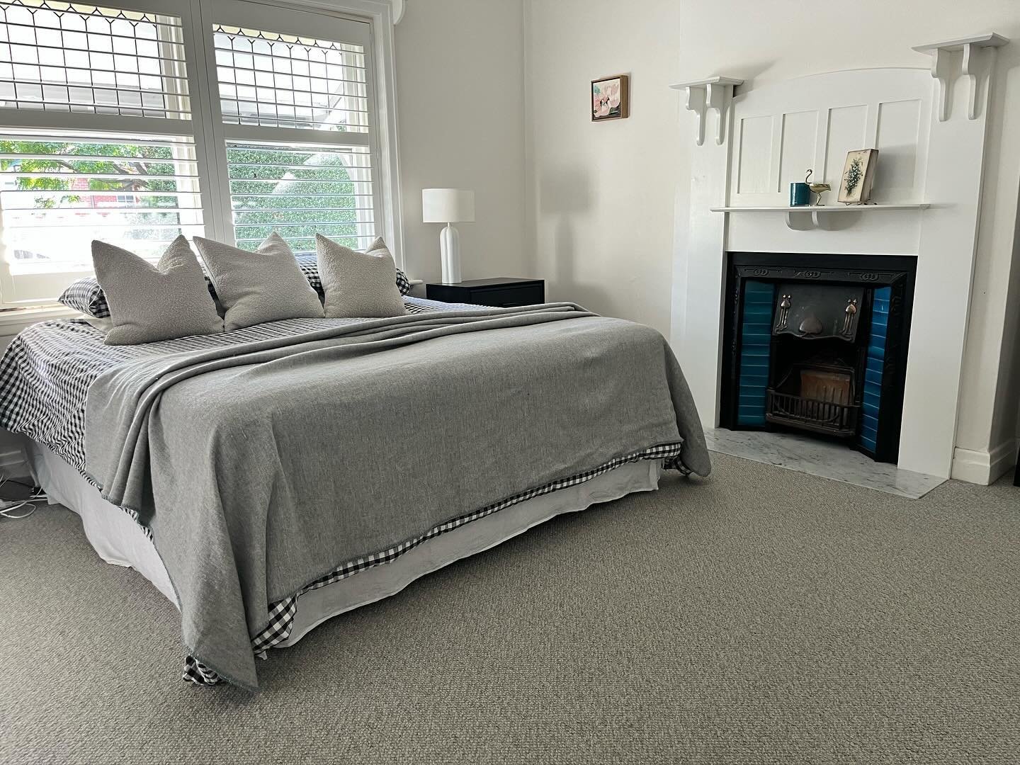 FRIDAY LOVE 💕 RIPPLES for your bedroom carpet 100% NZ wool carpet in colour TEKAPO 
by @bremworth SUPPLY &amp; INSTALL by Floorworld Camberwell. Home of premium quality flooring. #flooring #carpet #camberwell #flooringshowroom #quality #luxurydesign