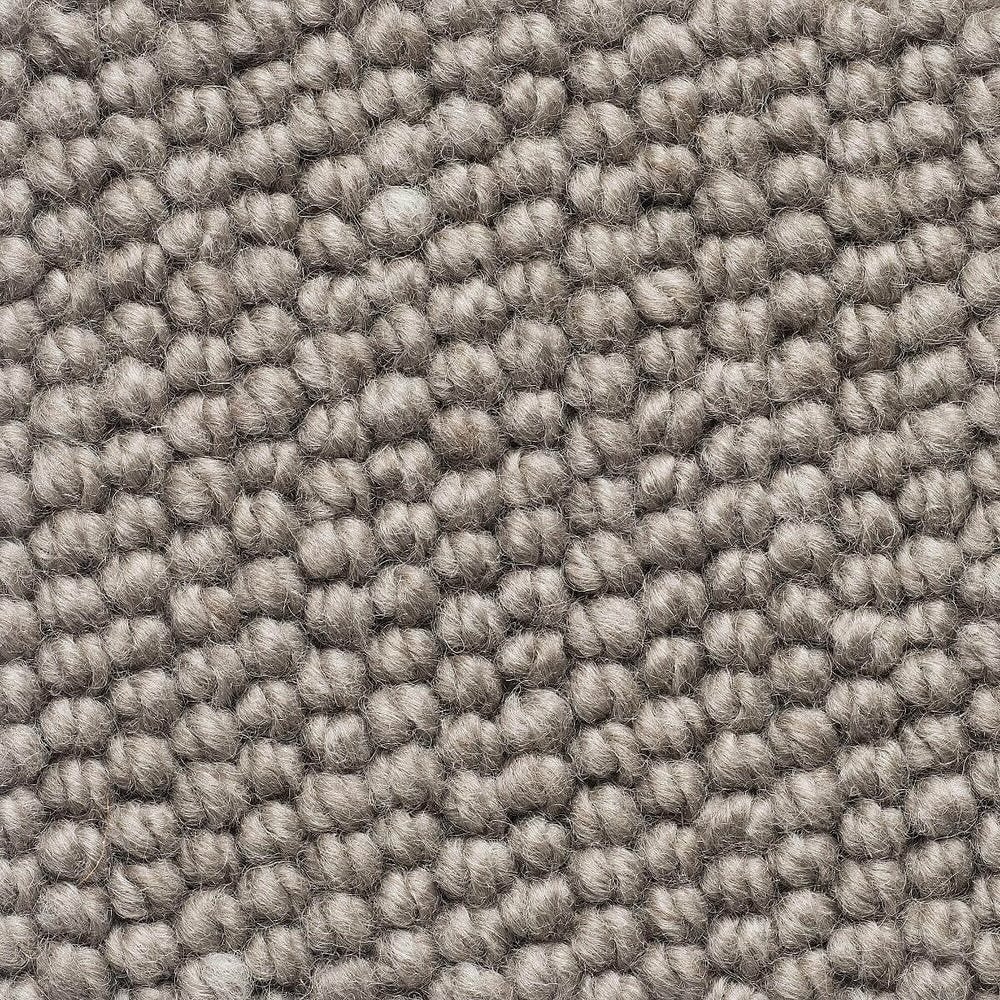 TAKE A LOOK AT SAMURAI by @bremworth 
Samurai is a skilfully crafted chunky loop carpet of unique structure and a beautiful finish that provides luxurious layering and protection as an armour. Made with 100% New Zealand wool. 💕 #carpet #flooring #ca