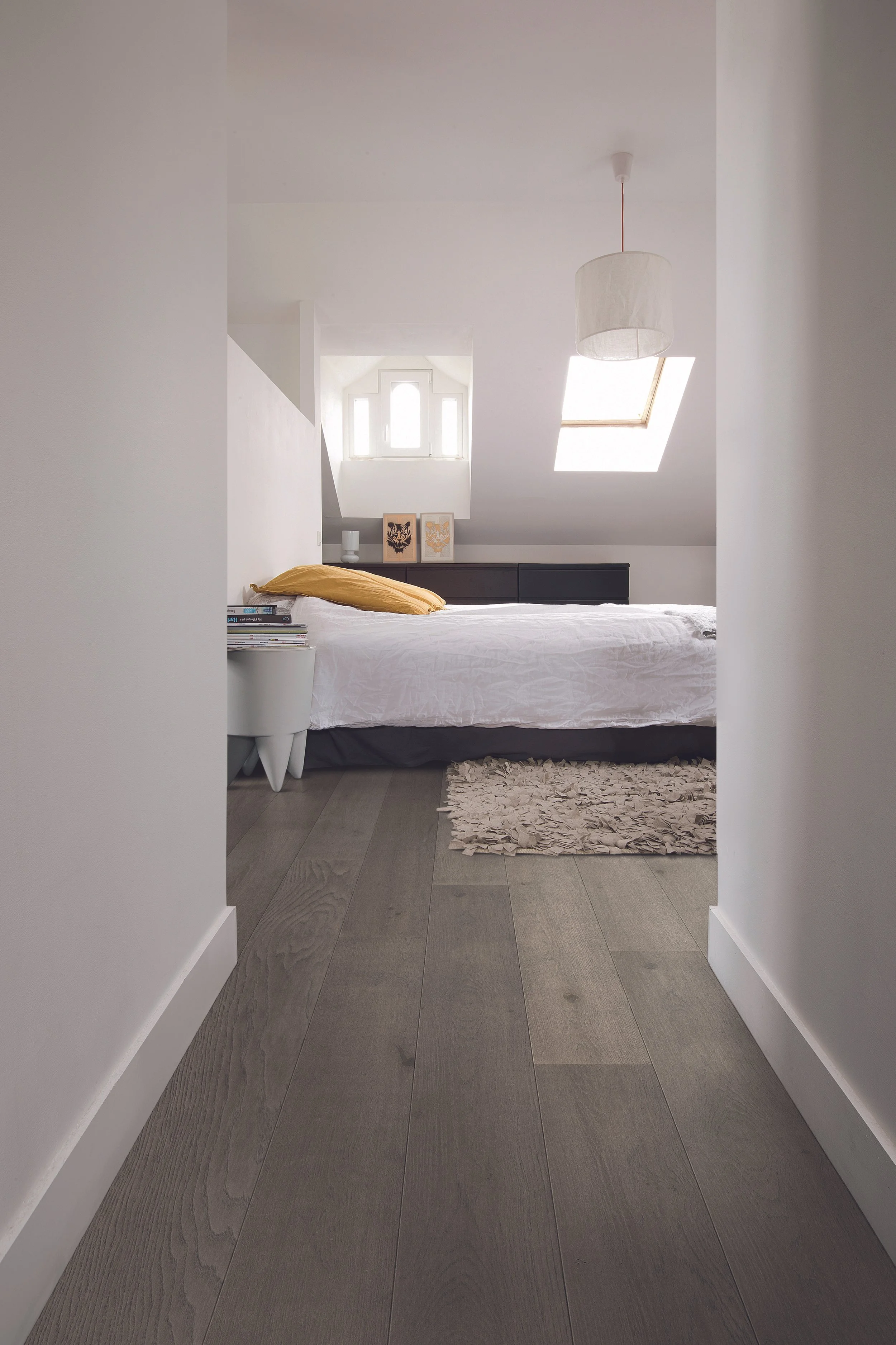 WBO8008_Interior01.jpg