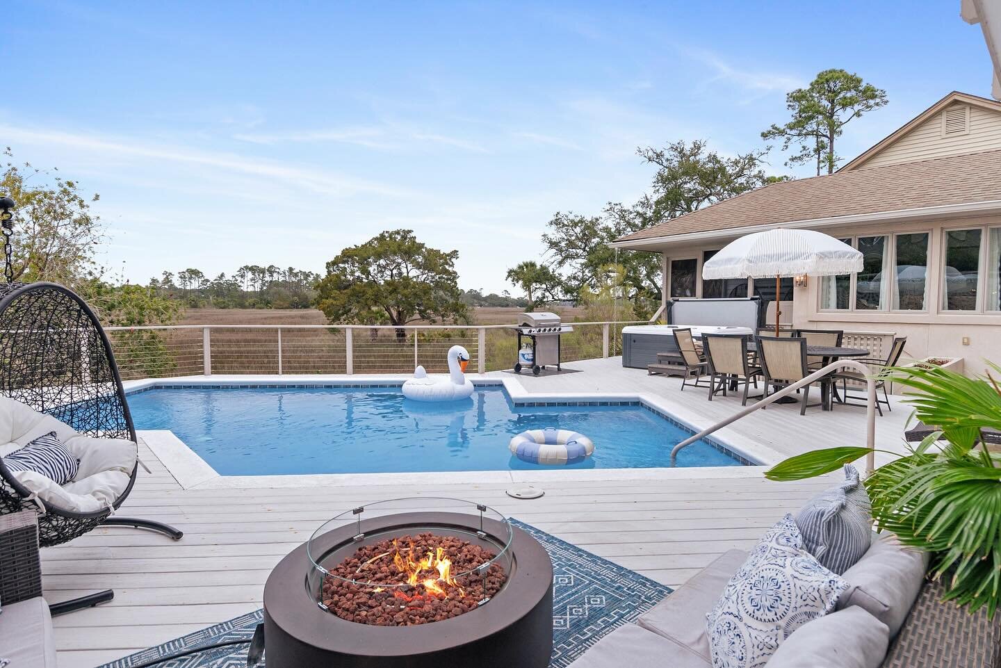 Check out the NEWEST rental we are managing on Hilton Head Island in Sea Pines!

&ldquo;The Heron Hideaway&rdquo;

This Lowcountry Grand, Marsh home features 4 beds and 4.5 baths! Every bedroom has an ensuite and comes fully equipped for your ultimat