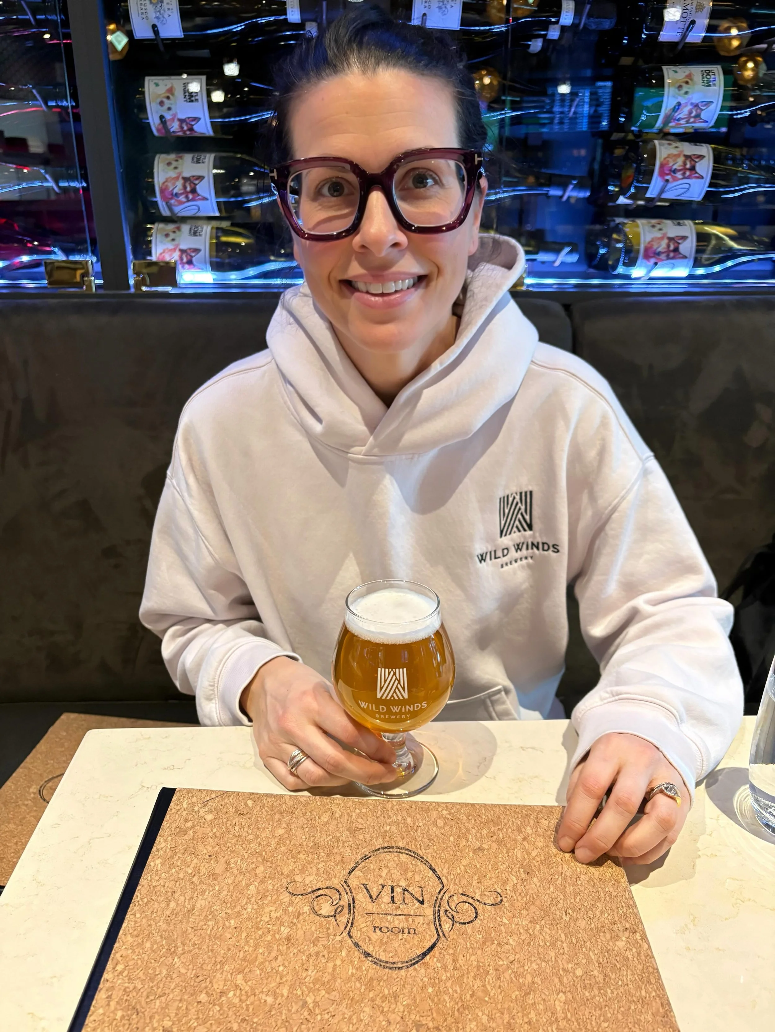 Next time your travels take you through Concourse D at the Calgary International Airport, make your layover a little more delicious and swing by our friends at Vin Room YYC for a pint of The F&ouml;hn &ndash; Munich Helles Lager.
 
Crisp. Smooth. Ref