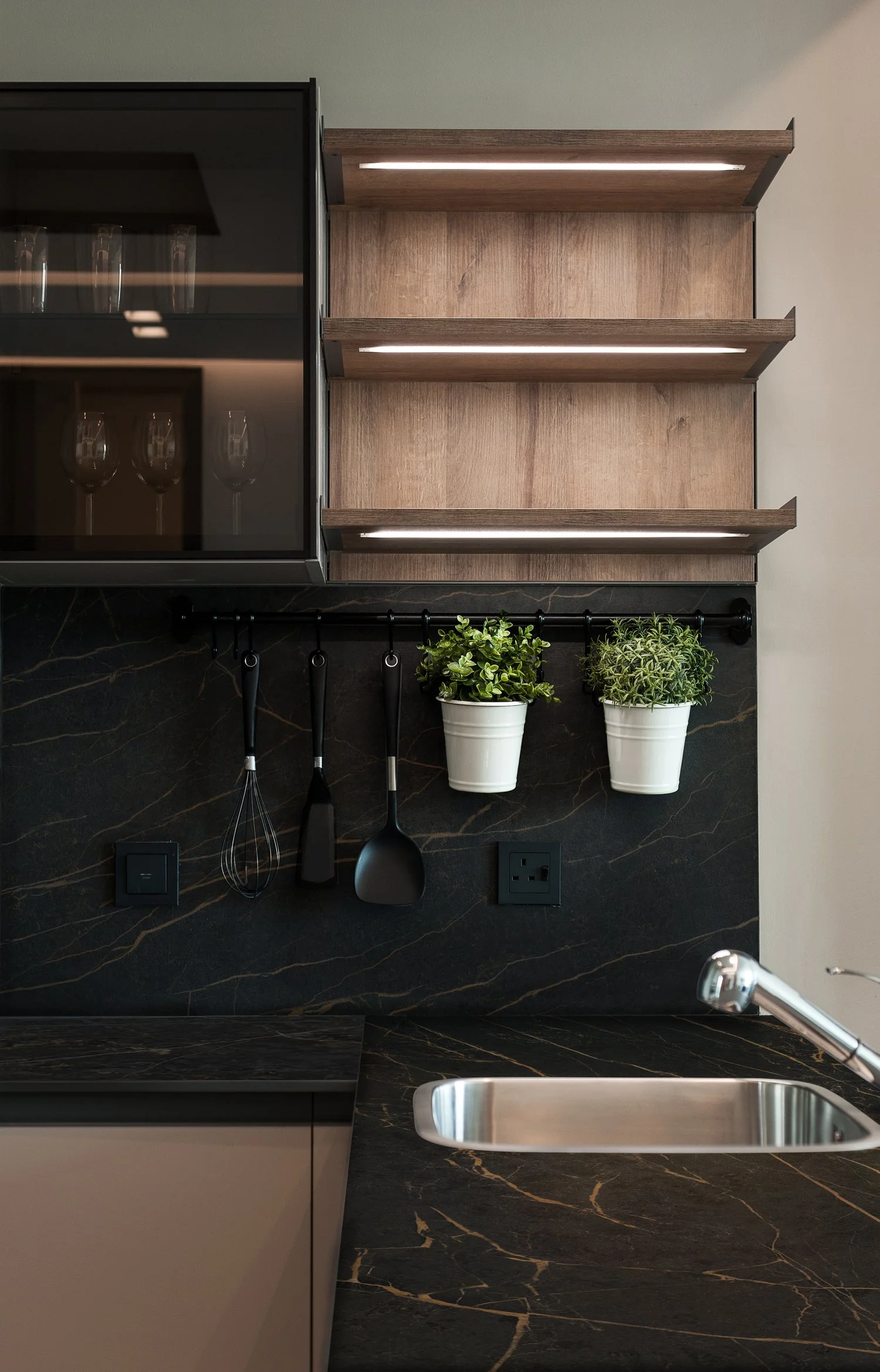 neolith_mamba_kitchen_02.jpg