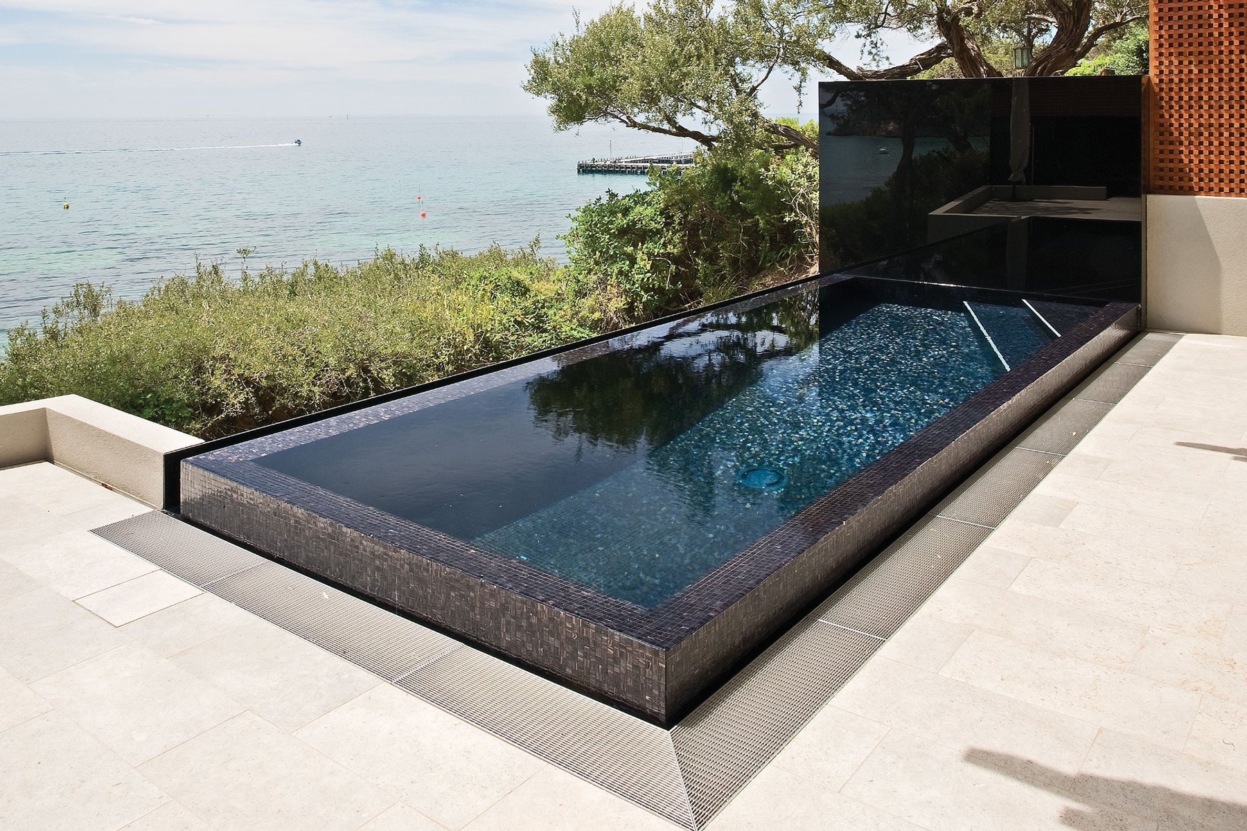 LE-GEMME-Swimming-Pool-Mosaic.jpeg