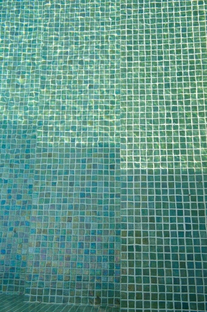 Ezarri Iris green pearl 10.jpeg