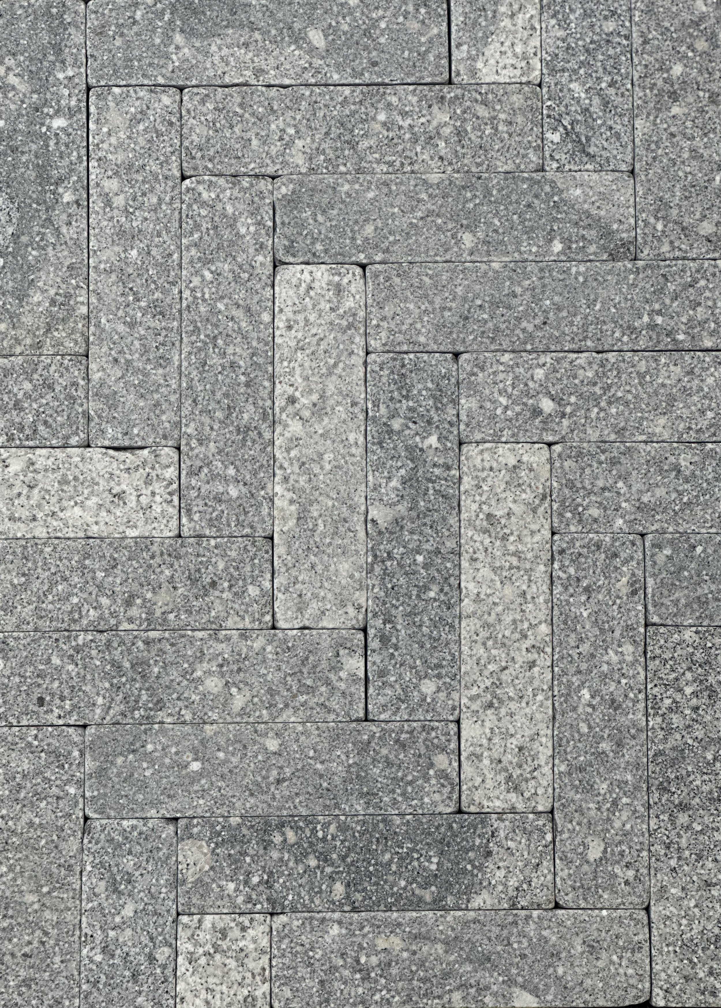 Stone Collective Nordic Granite Finger cobble Tumbed.jpeg