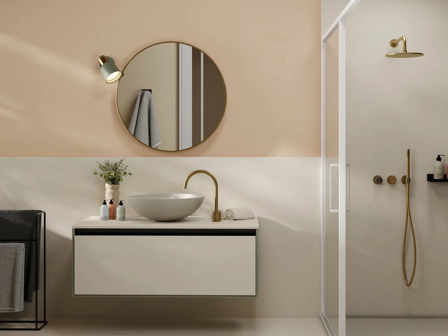 neolith_creme_bathroom.jpg