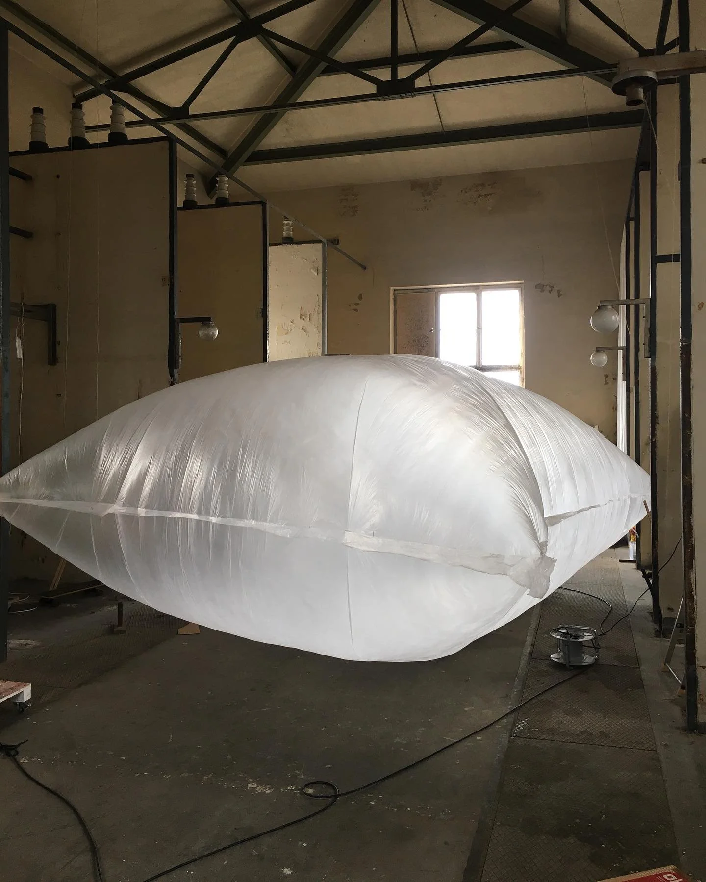 Dominic Kießling: Between Air, Light and Movement.