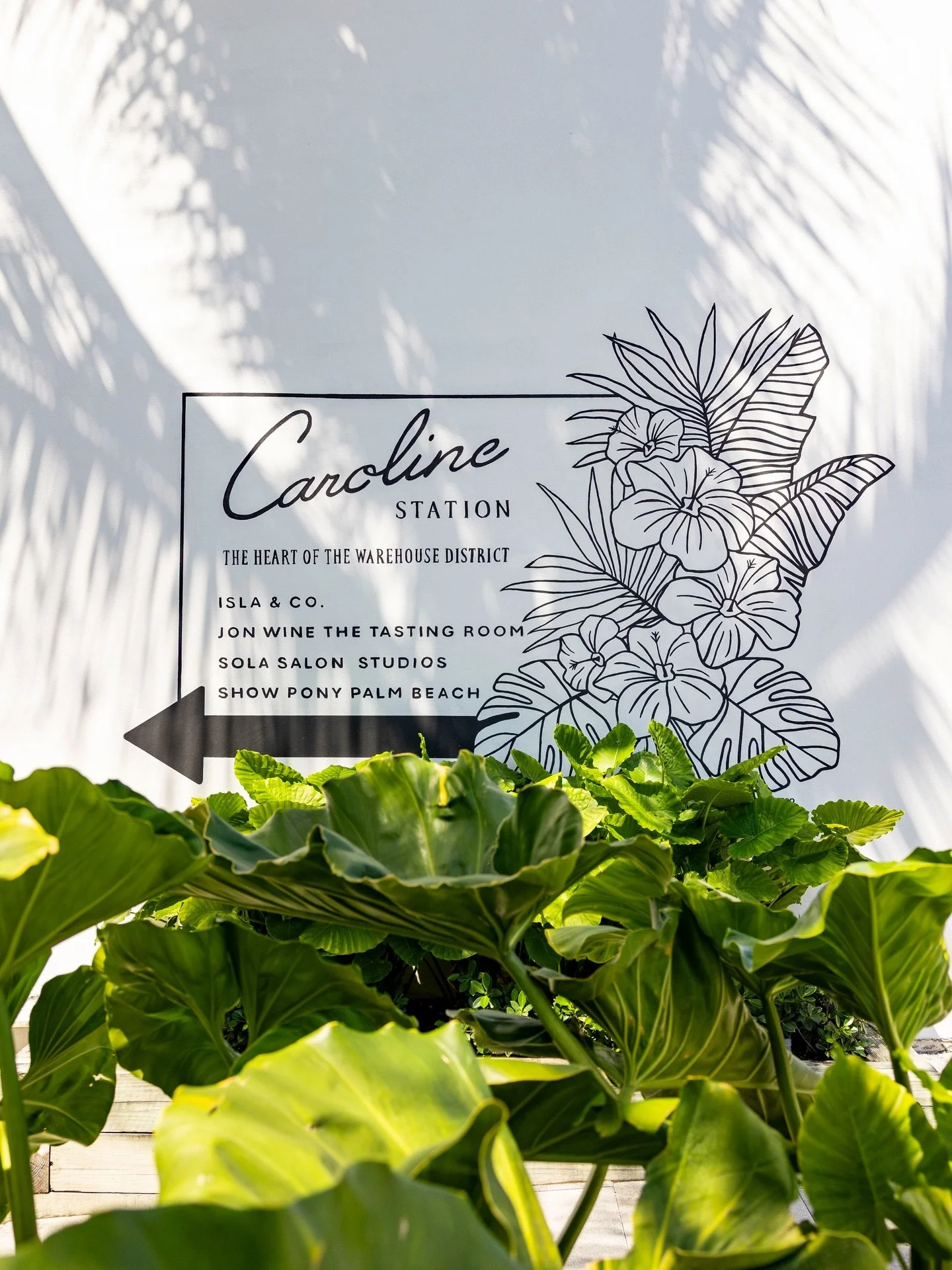 Caroline Station isn&rsquo;t your typical stop. Laid back by nature, open air by design, and full of familiar faces. Come as you are and stay as long as you&rsquo;d like.