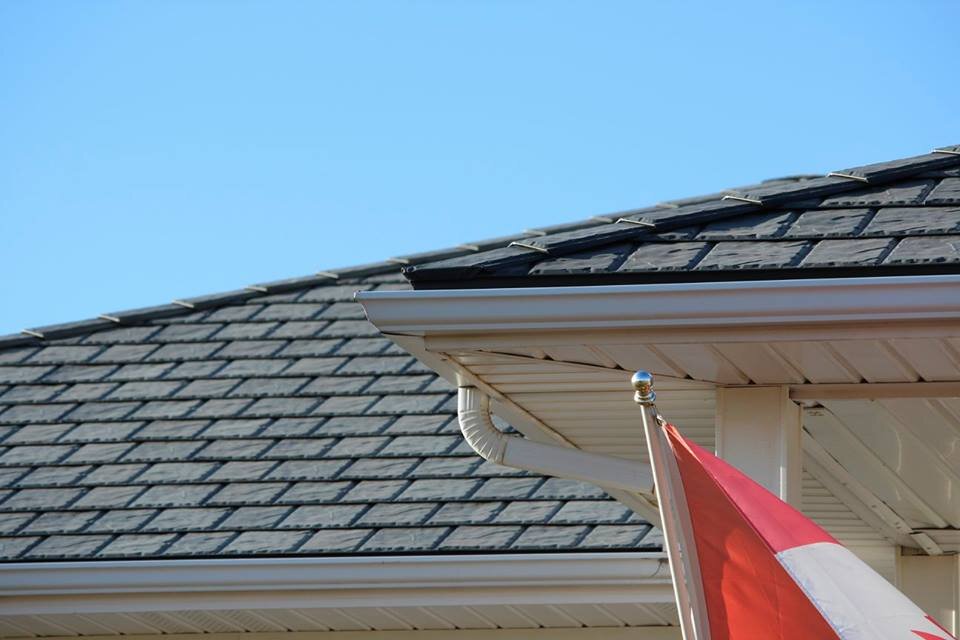 Metal Shingles - EDCO Enhanced Shake - OKOTOKS 7.jpg