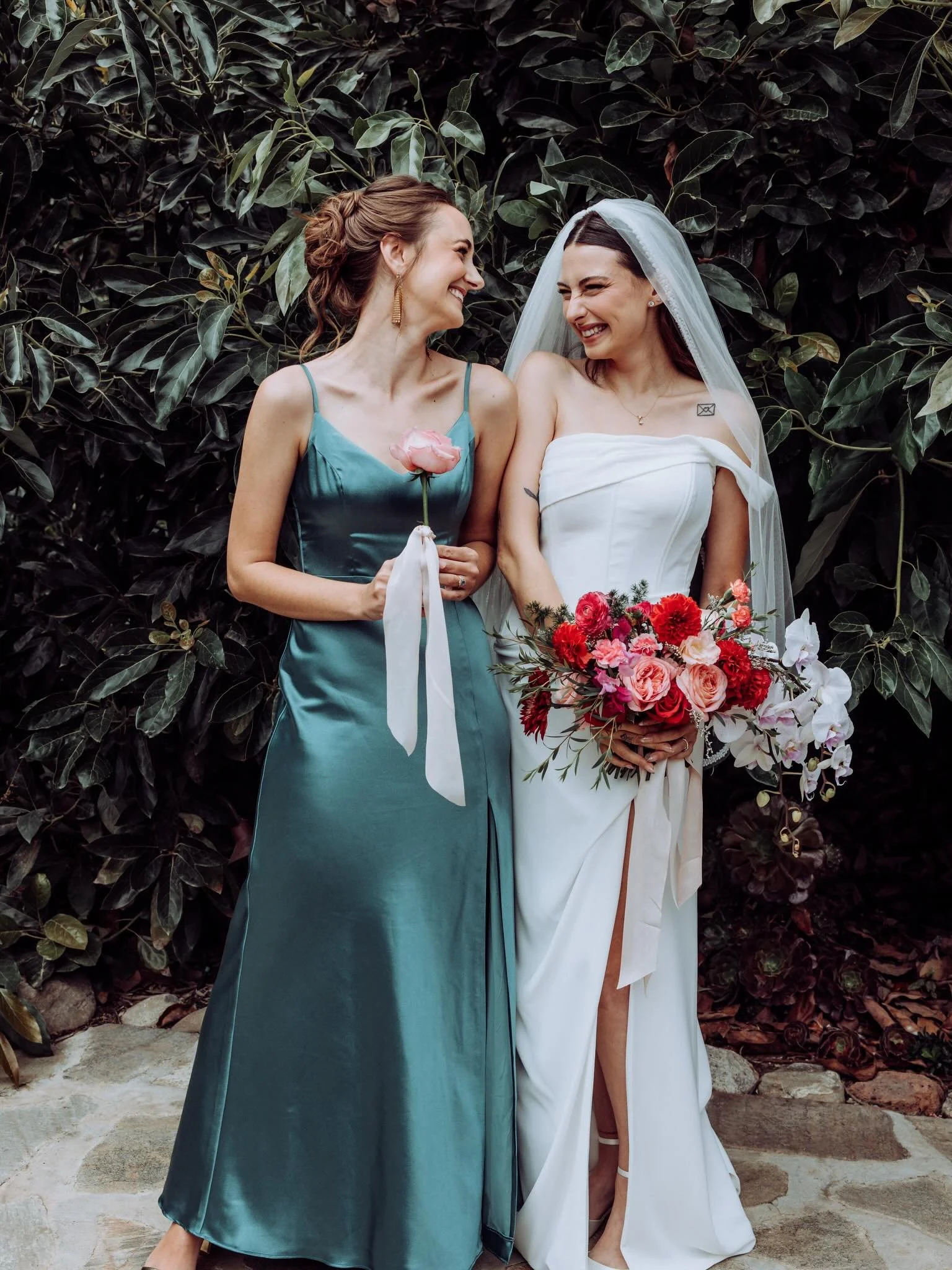 Our beautiful bride radiates elegance with her timeless glam look, standing beside her bridesmaid in such a sweet, happy moment. Unforgettable memories in the making 🤍

Our goal is always to enhance your natural beauty and create a look that feels e