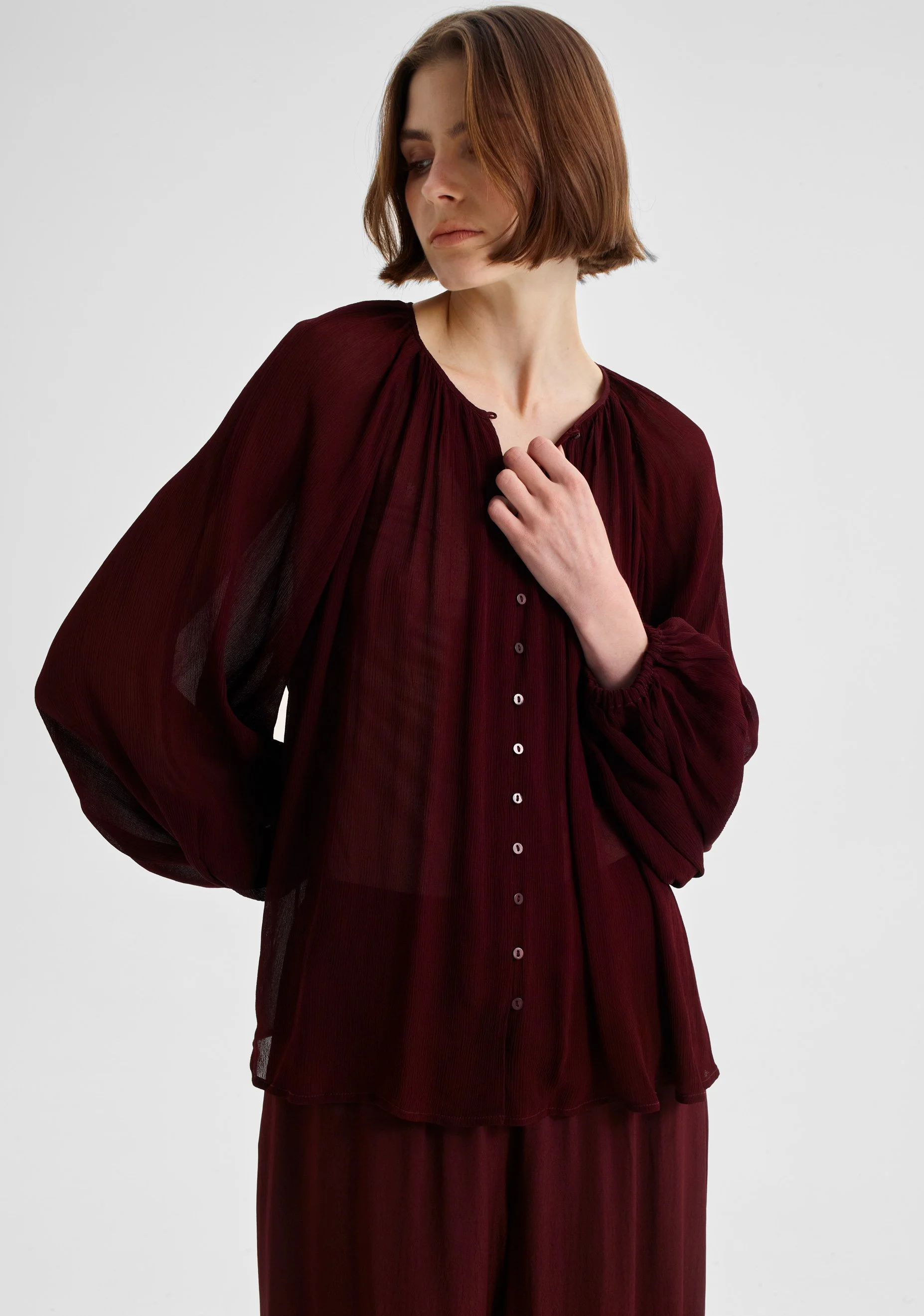 Morrison-AW26-Florian-Blouse-Pinot_1.jpeg