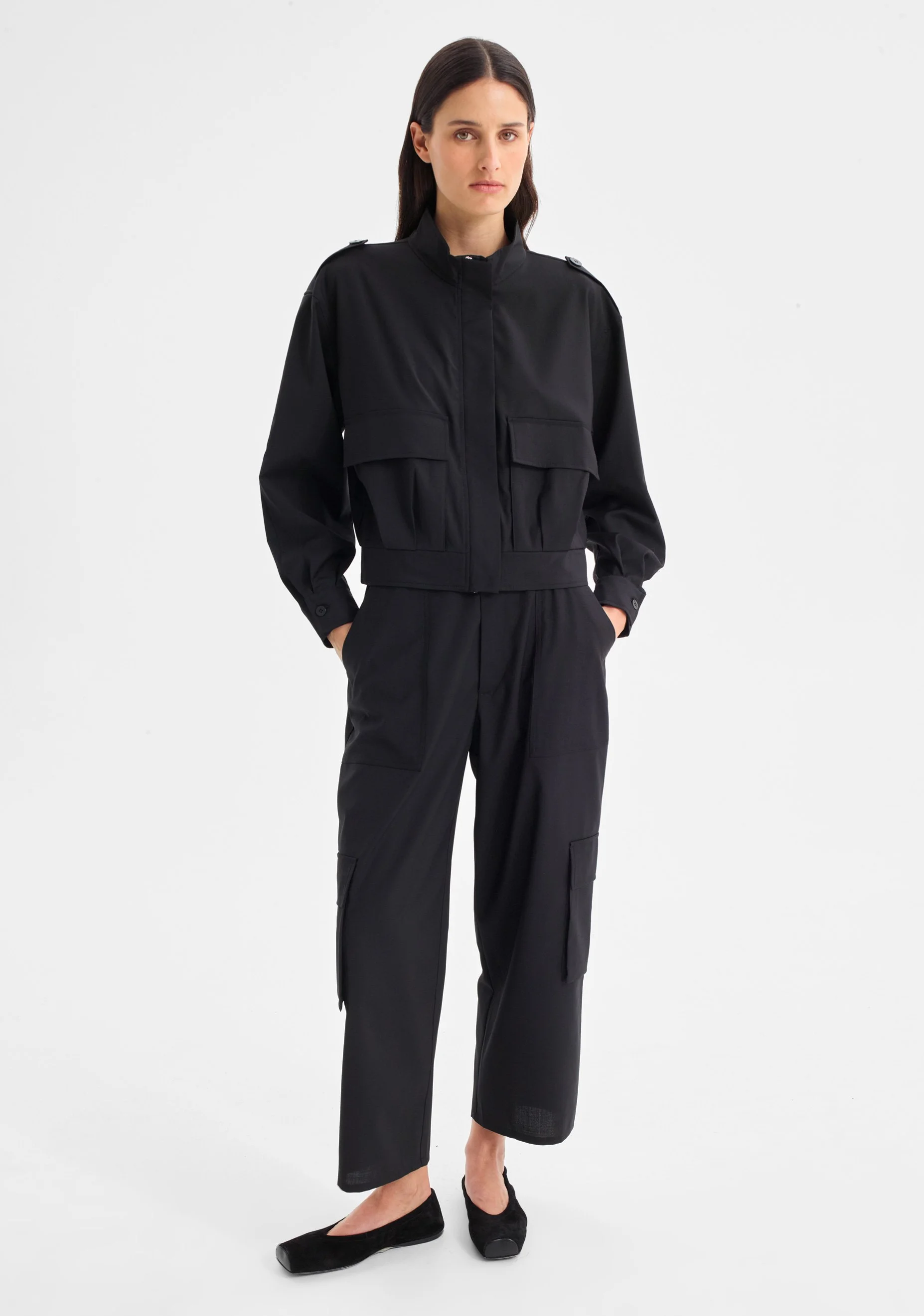 Morrison-AW26-Hansel-Crop-Cargo-Pant-Black_1.jpeg