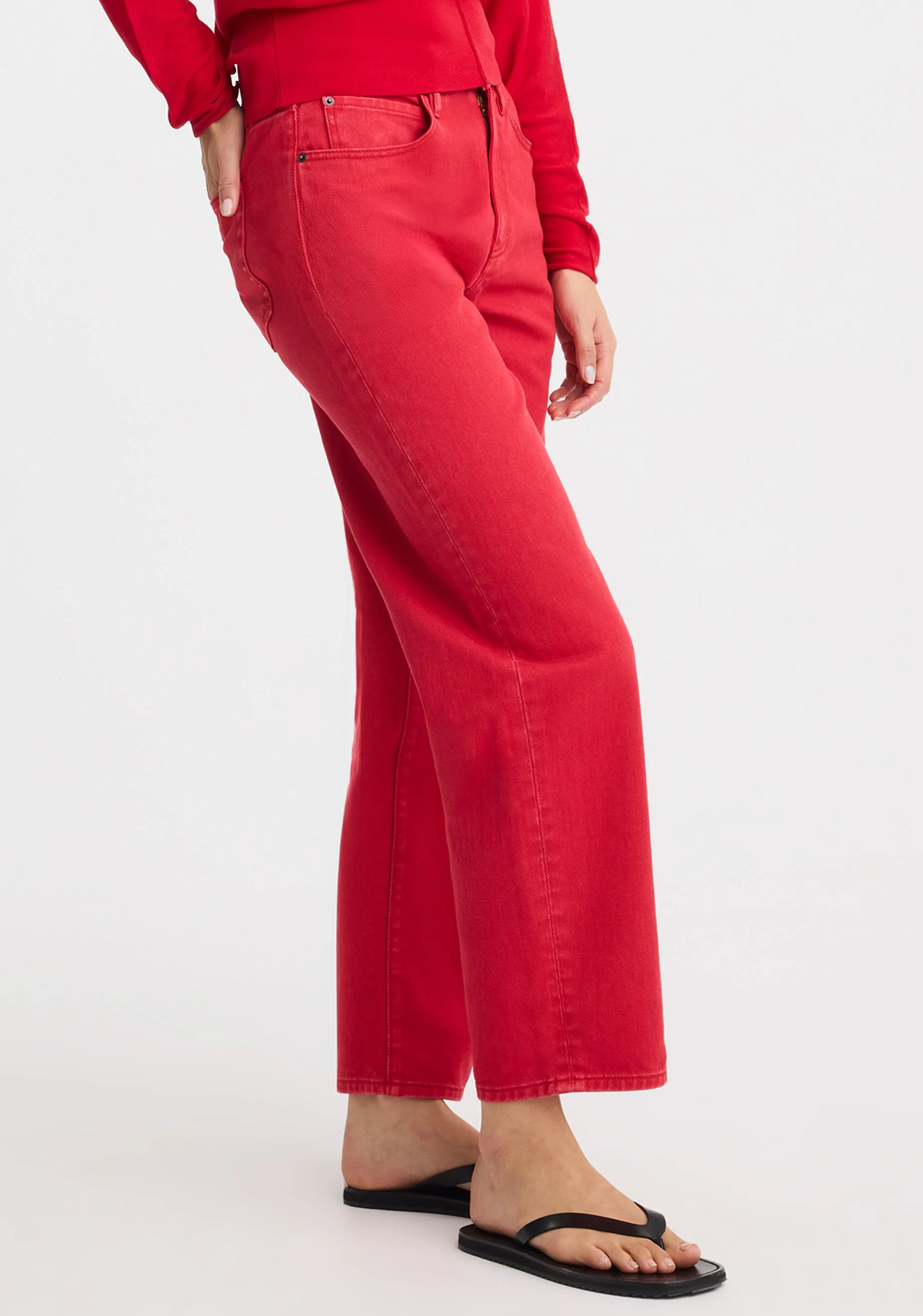 Morrison-SS26-Gabriel-Denim-Jean-Poppy_2.jpeg