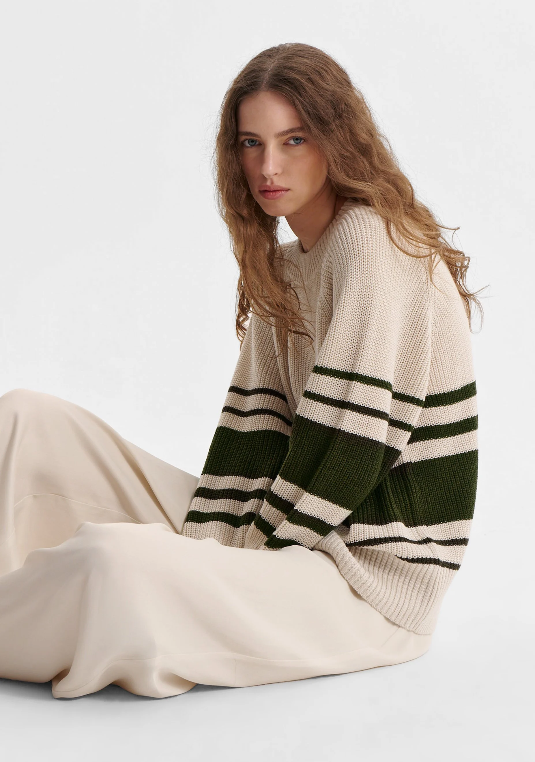 Morrison-AW26-Regatta-Knit-Pullover-Khaki:Ecru_5.jpeg