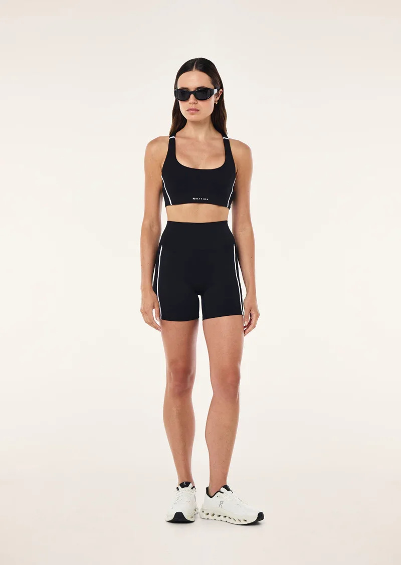 P E NATION | BLACK BIKE SHORT.