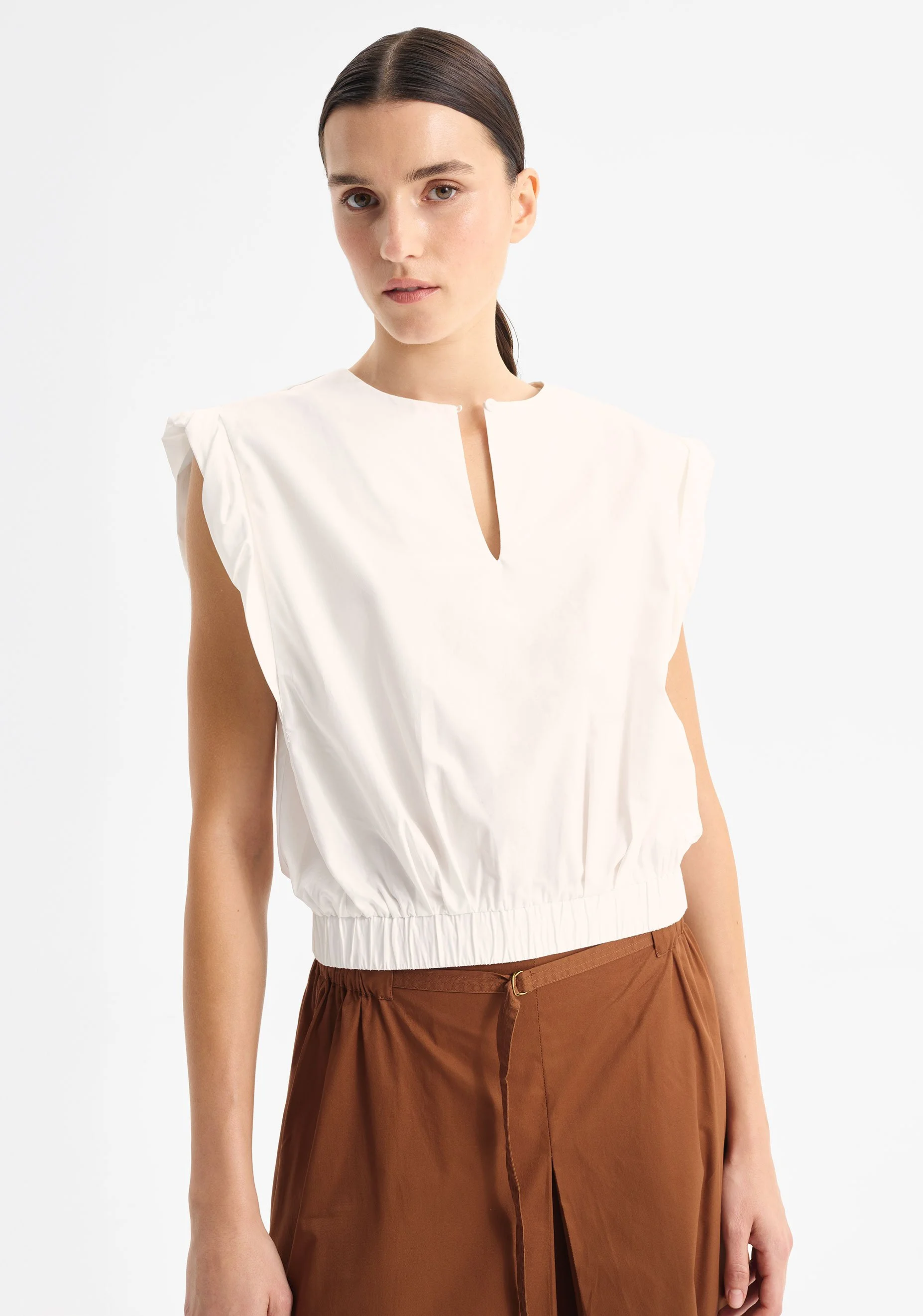 Morrison-SS25-Brooks-Top-White_2.jpeg