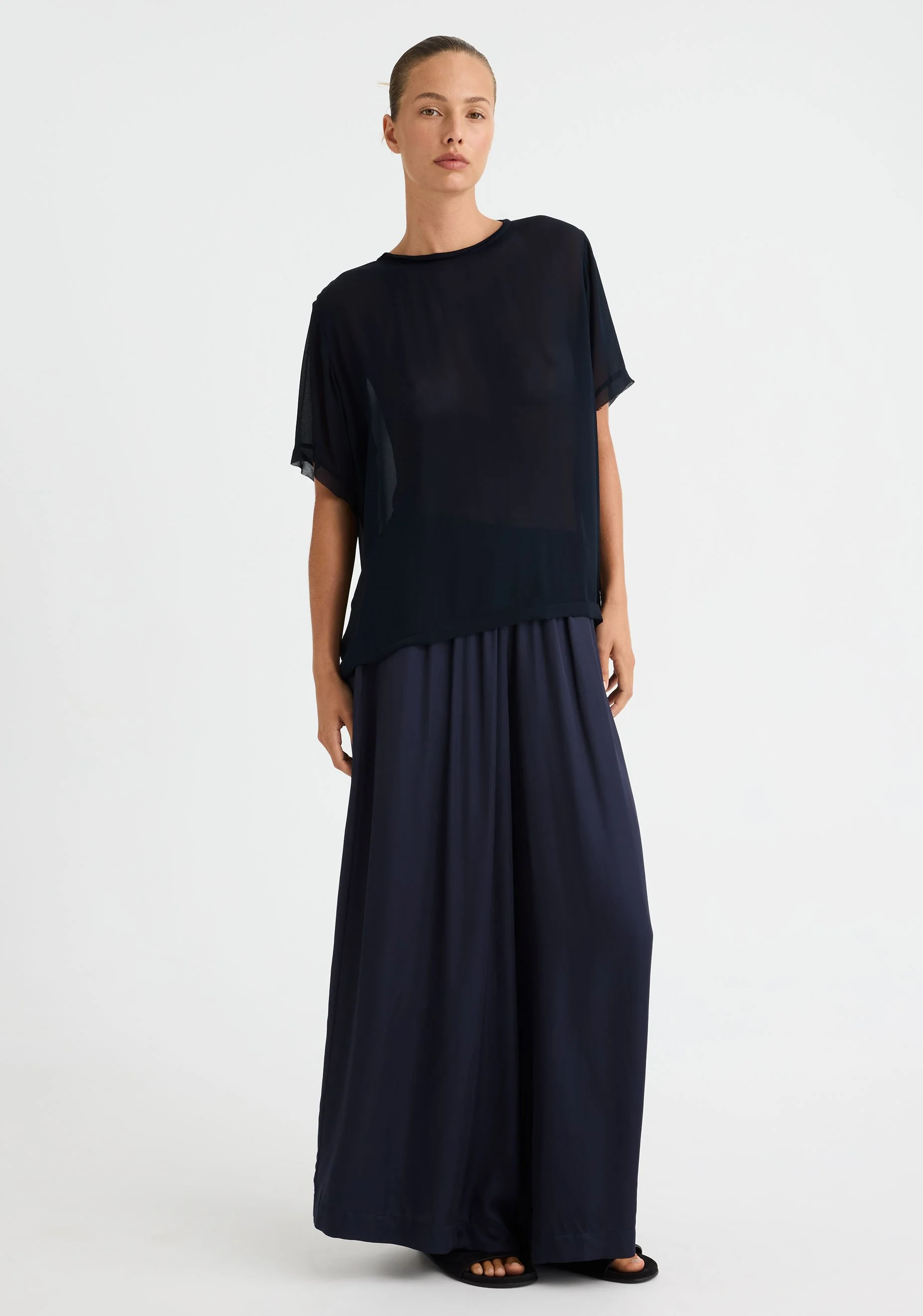 Morrison-SS26-Liza-Top-Navy_2.jpeg