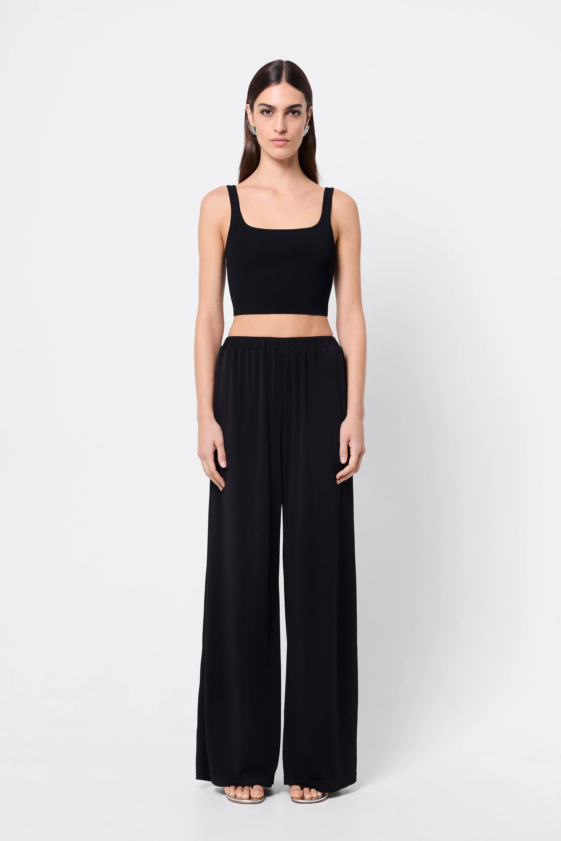 FreeFallingPant_Black_Ecomm_Resort25_01.jpg