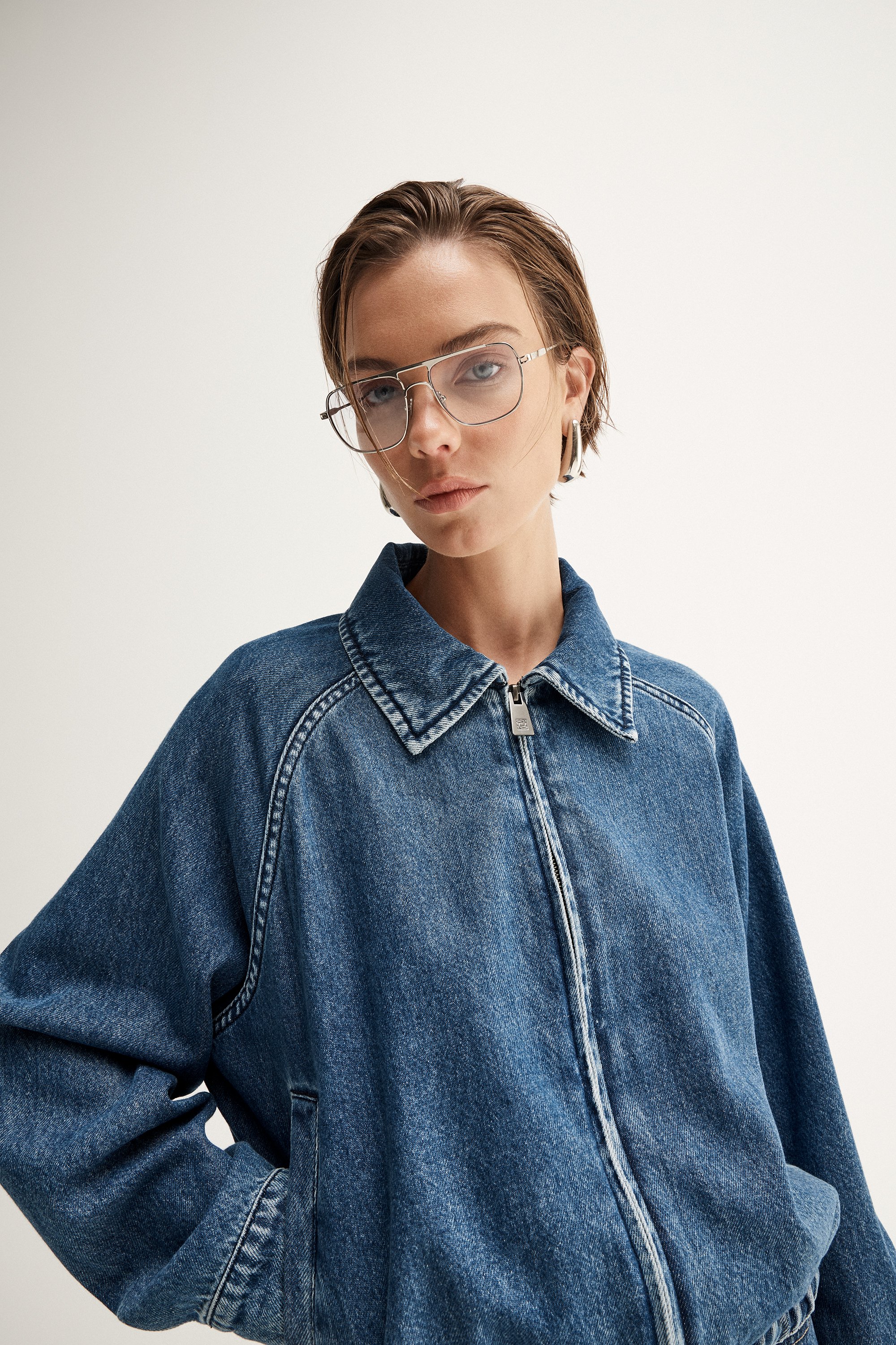 K61525_AIV_5 11.jpeg