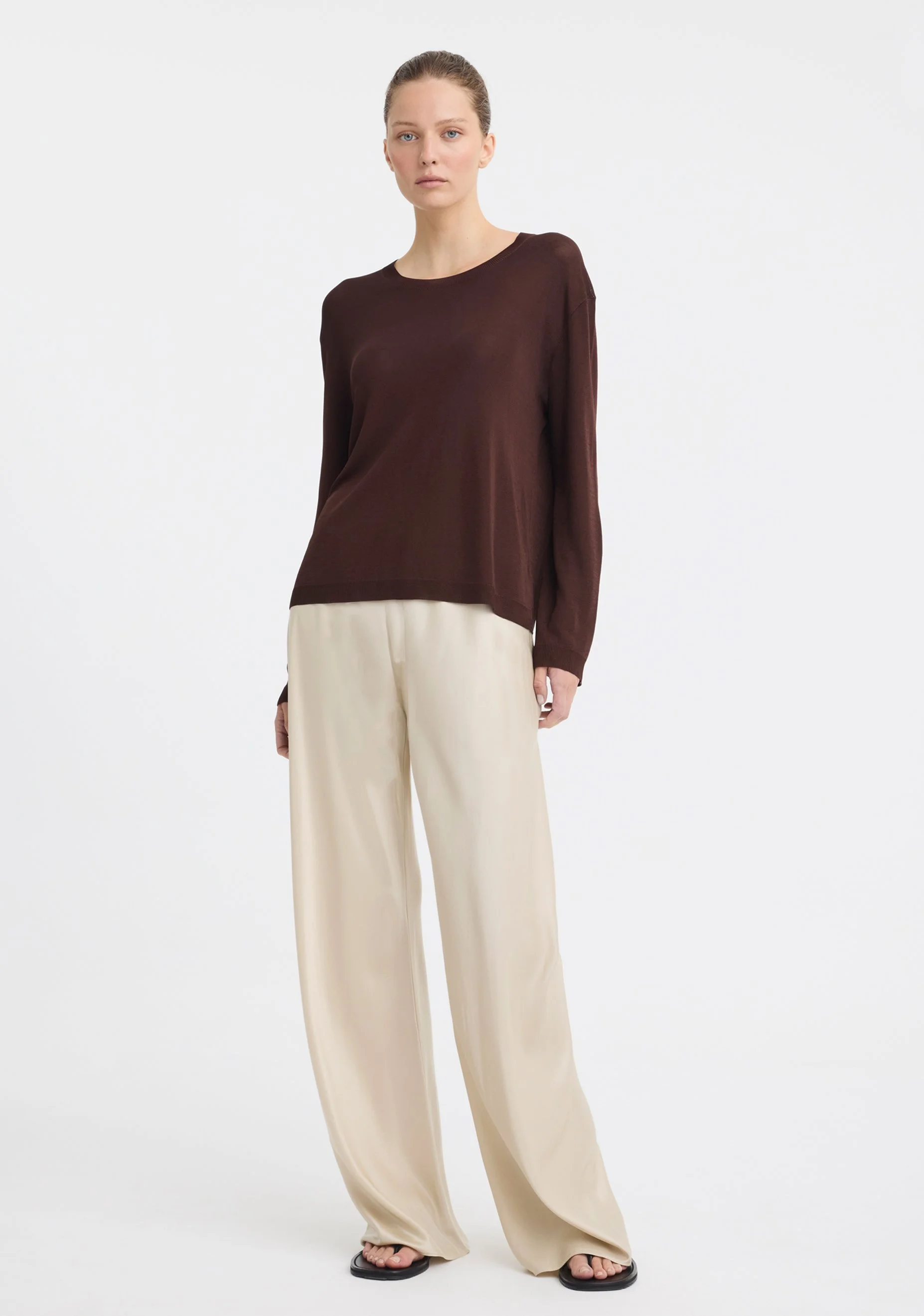 Morrison-SS26-Carlos-Knit-Pullover-Espresso_2.jpeg