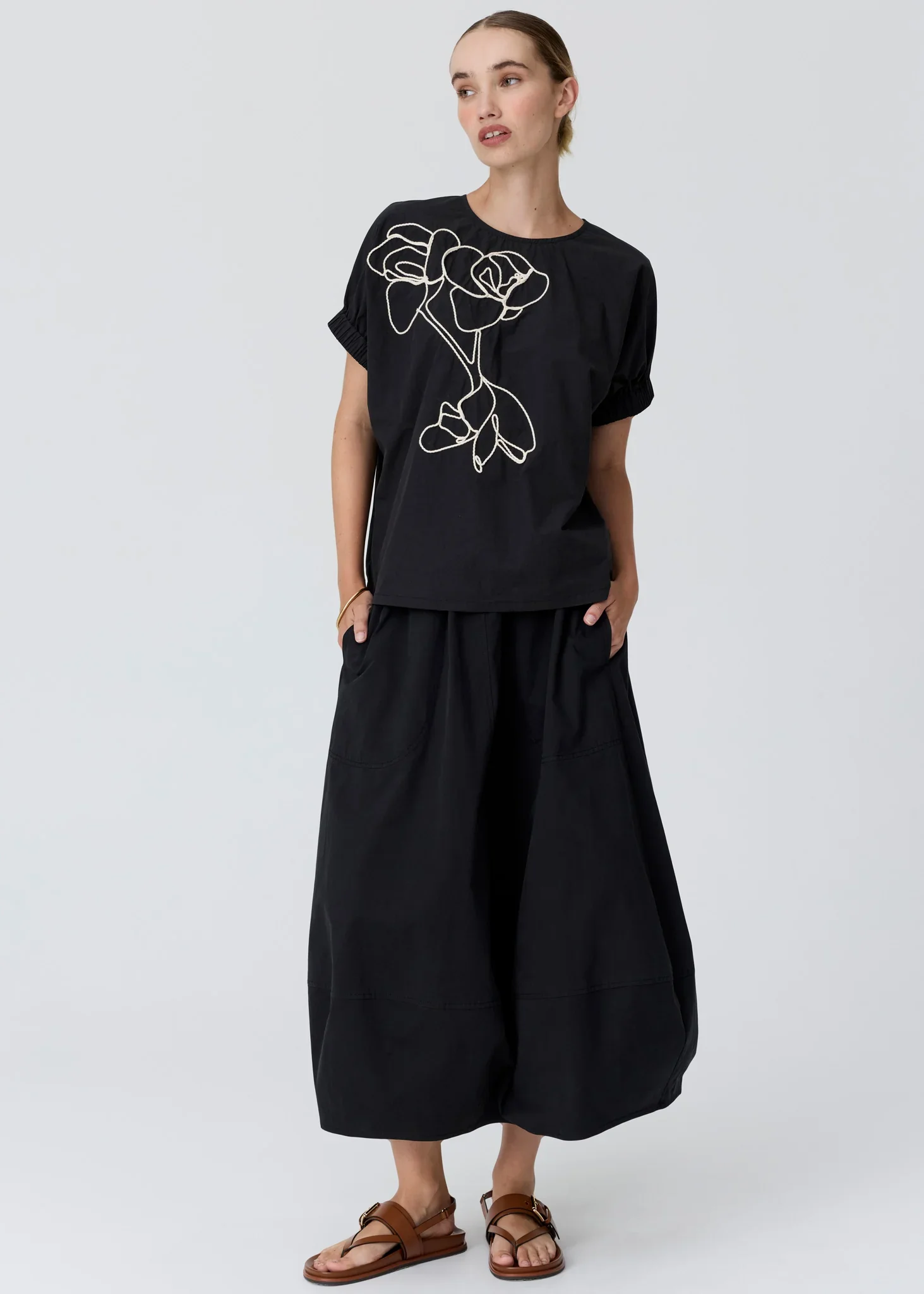 POL | ALMA BLACK  BUBBLE SKIRT.