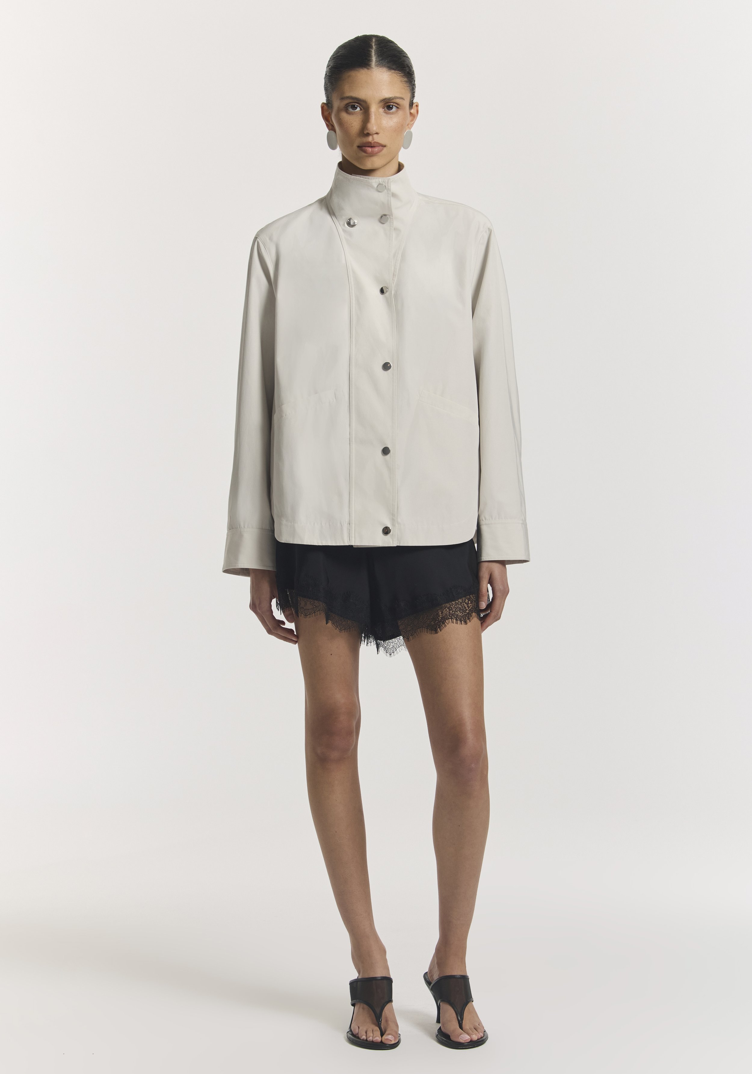 W5541_LOCKWOOD_WINDBREAKER_LIMESTONE_0845.jpeg