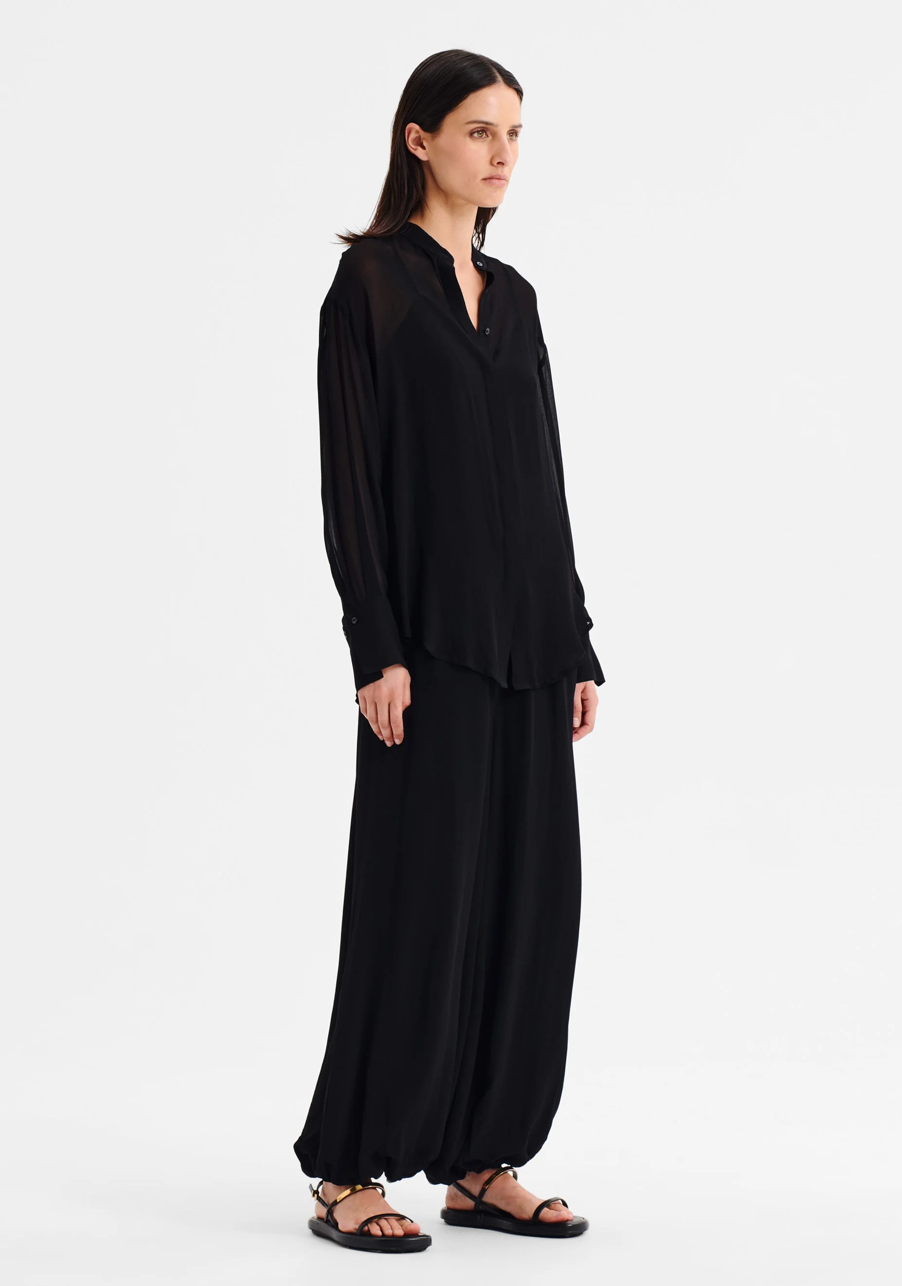 Morrison-AW26-Miranda-Pant-Black_2.jpeg