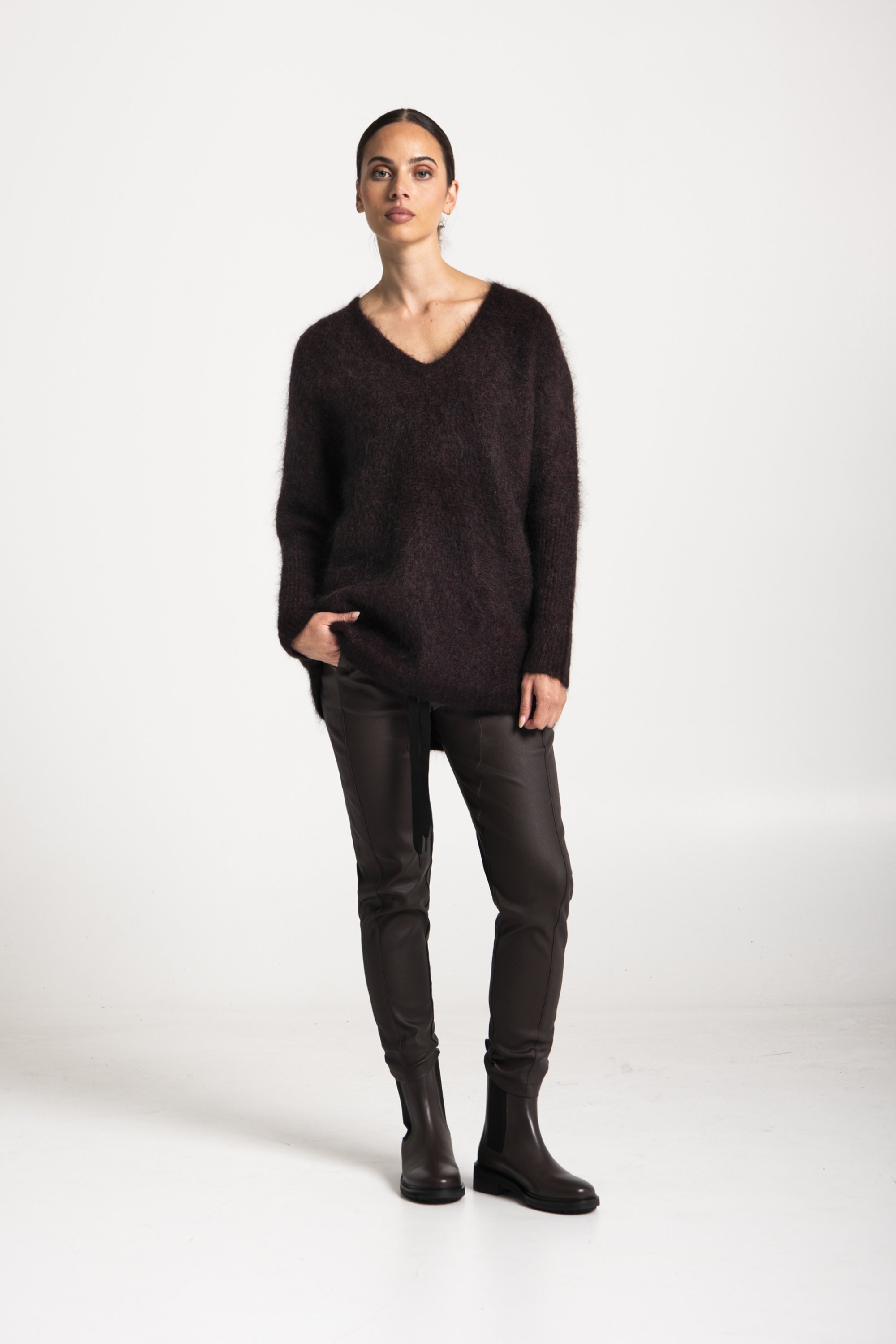 Lounge W26 Lookbook-2437.jpeg