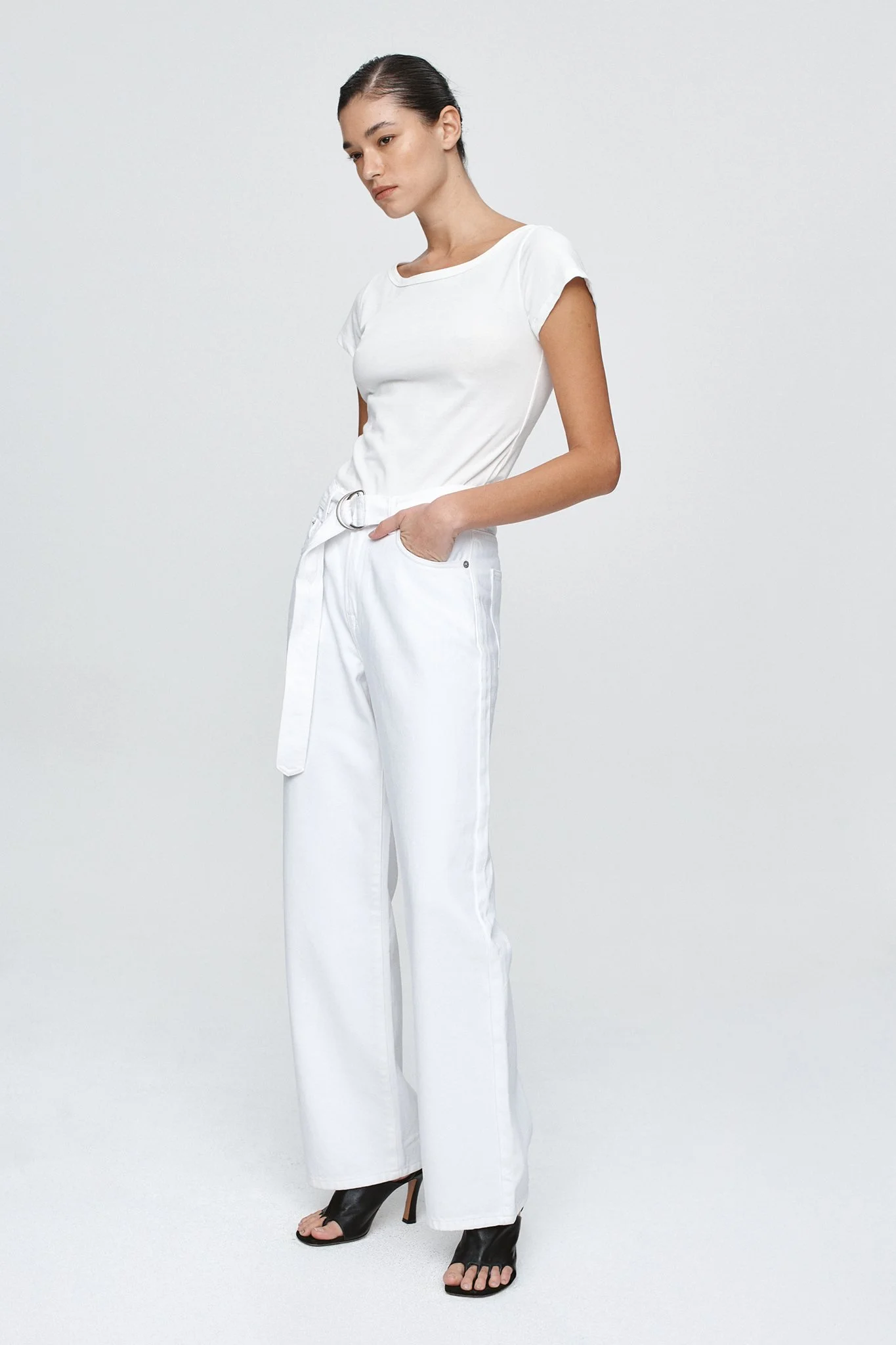 BELTED WIDE LEG JEAN BLANC4.jpeg