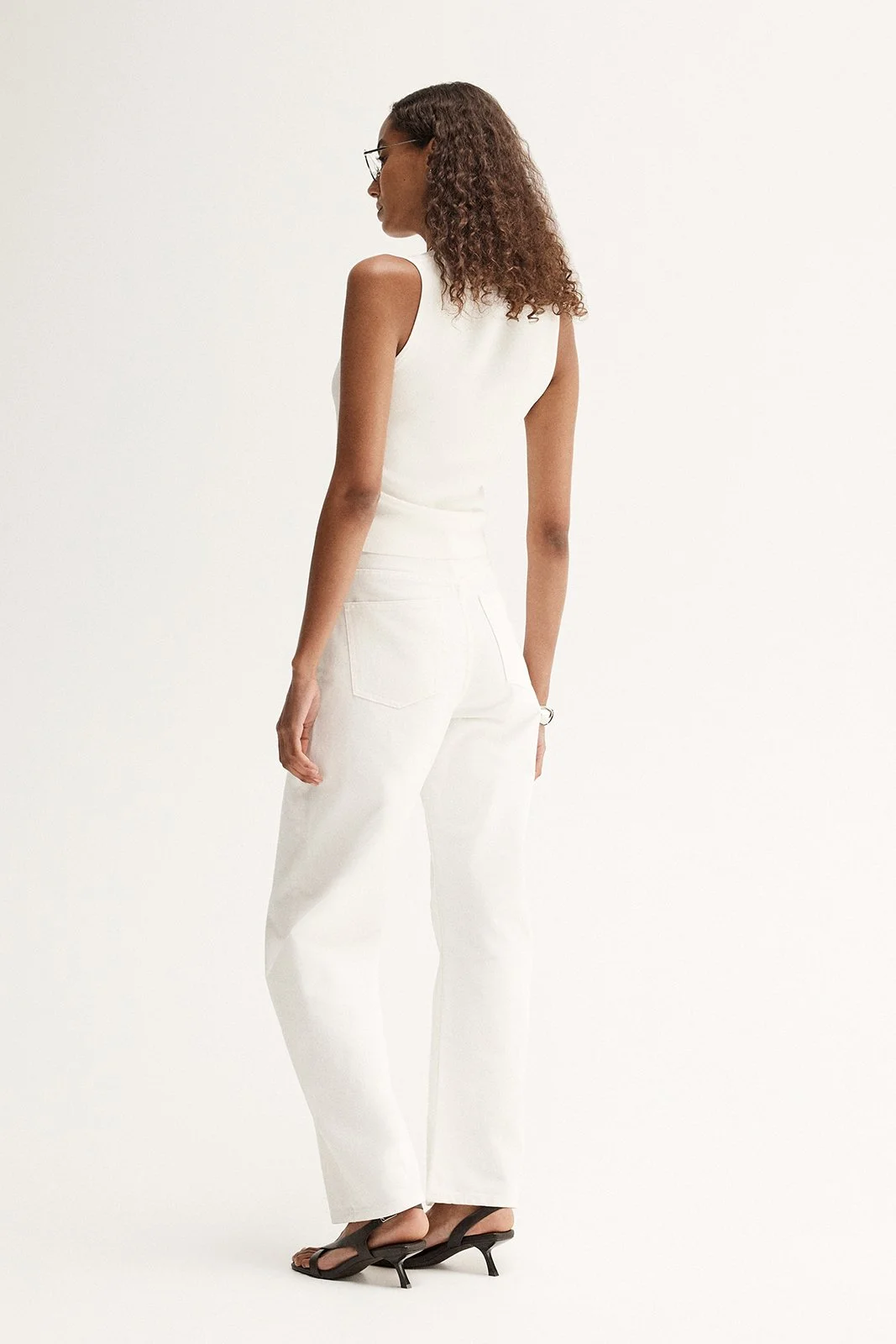 K54408_653_K61652_345_5 4.jpg