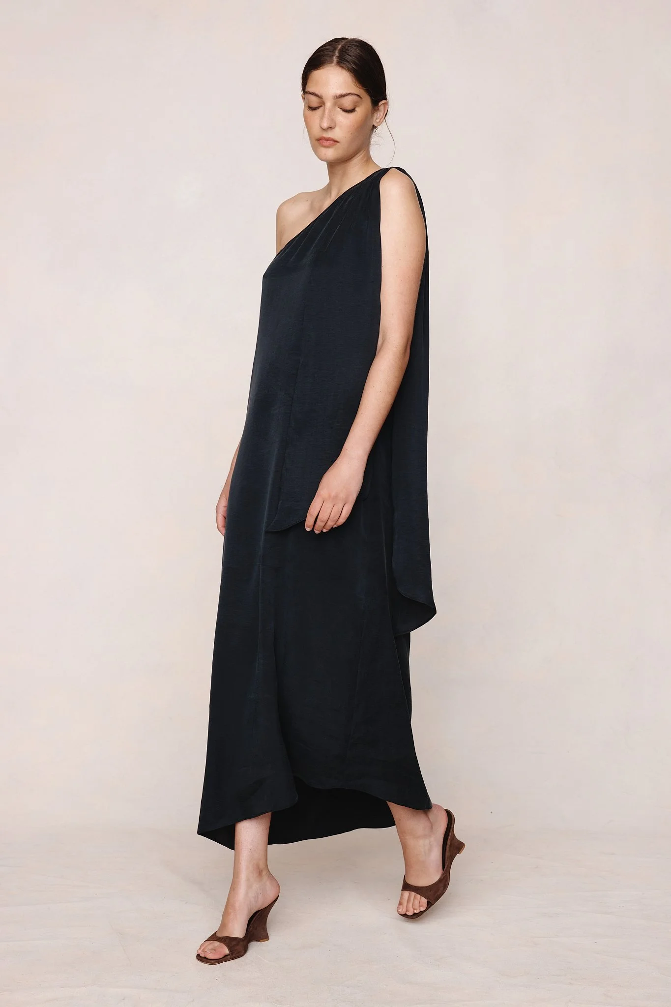 ROSA DRESS BLACK4.jpeg