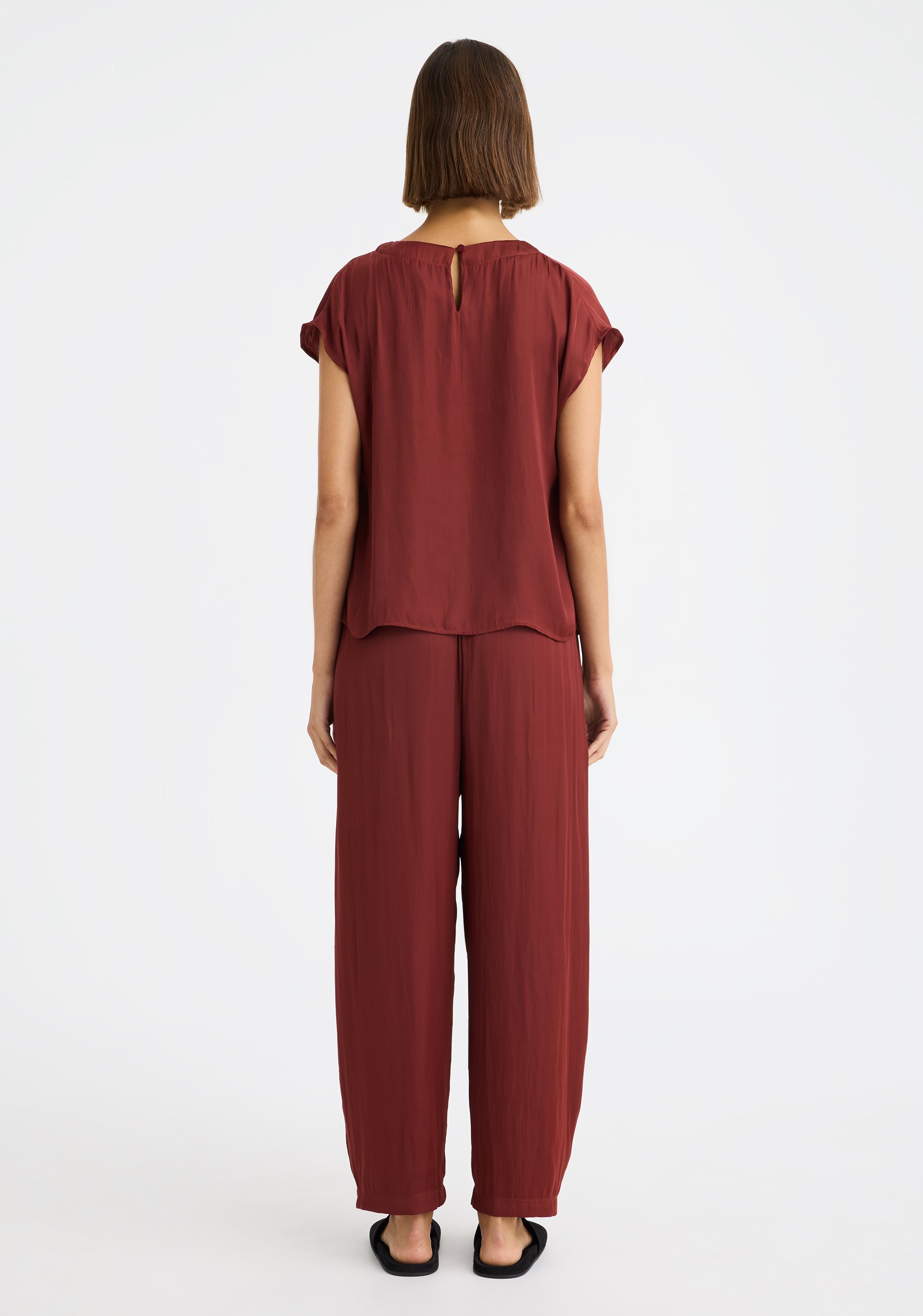 Morrison-SS26-Preston-FL-Pant-Henna_5.jpeg