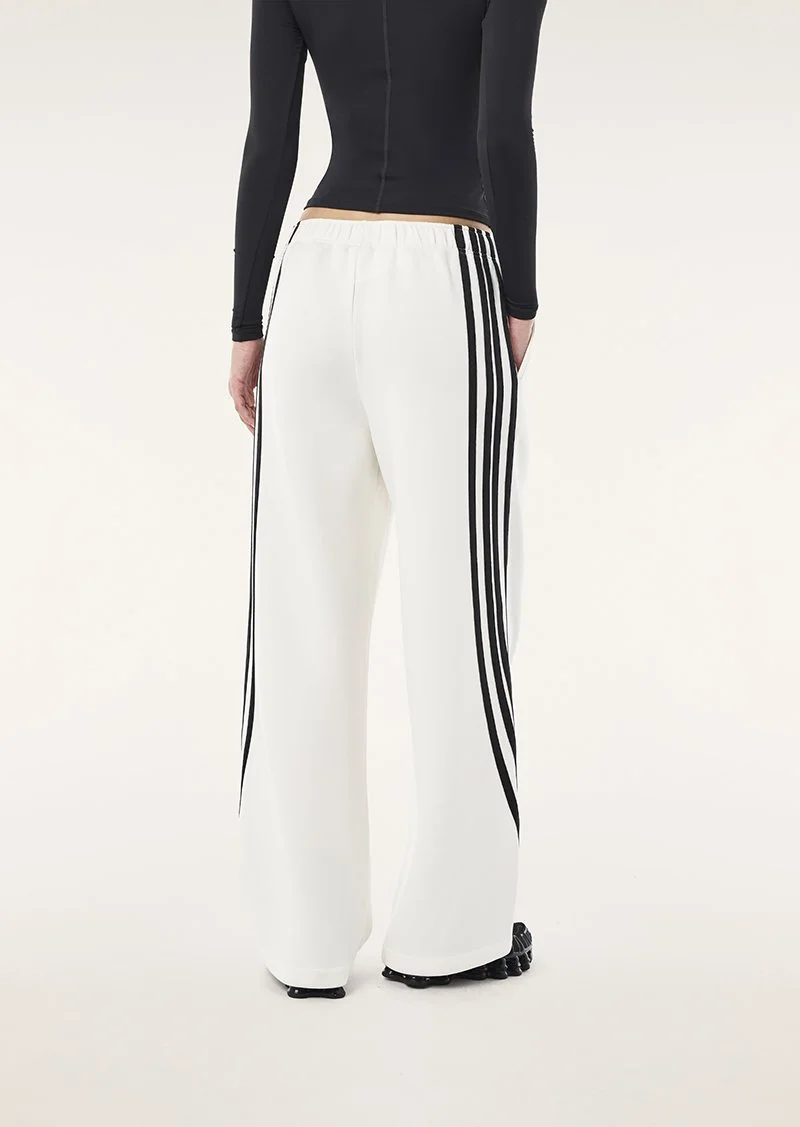 VOLTAGE PANT_263P106_WHISPER WHITE-168.jpg