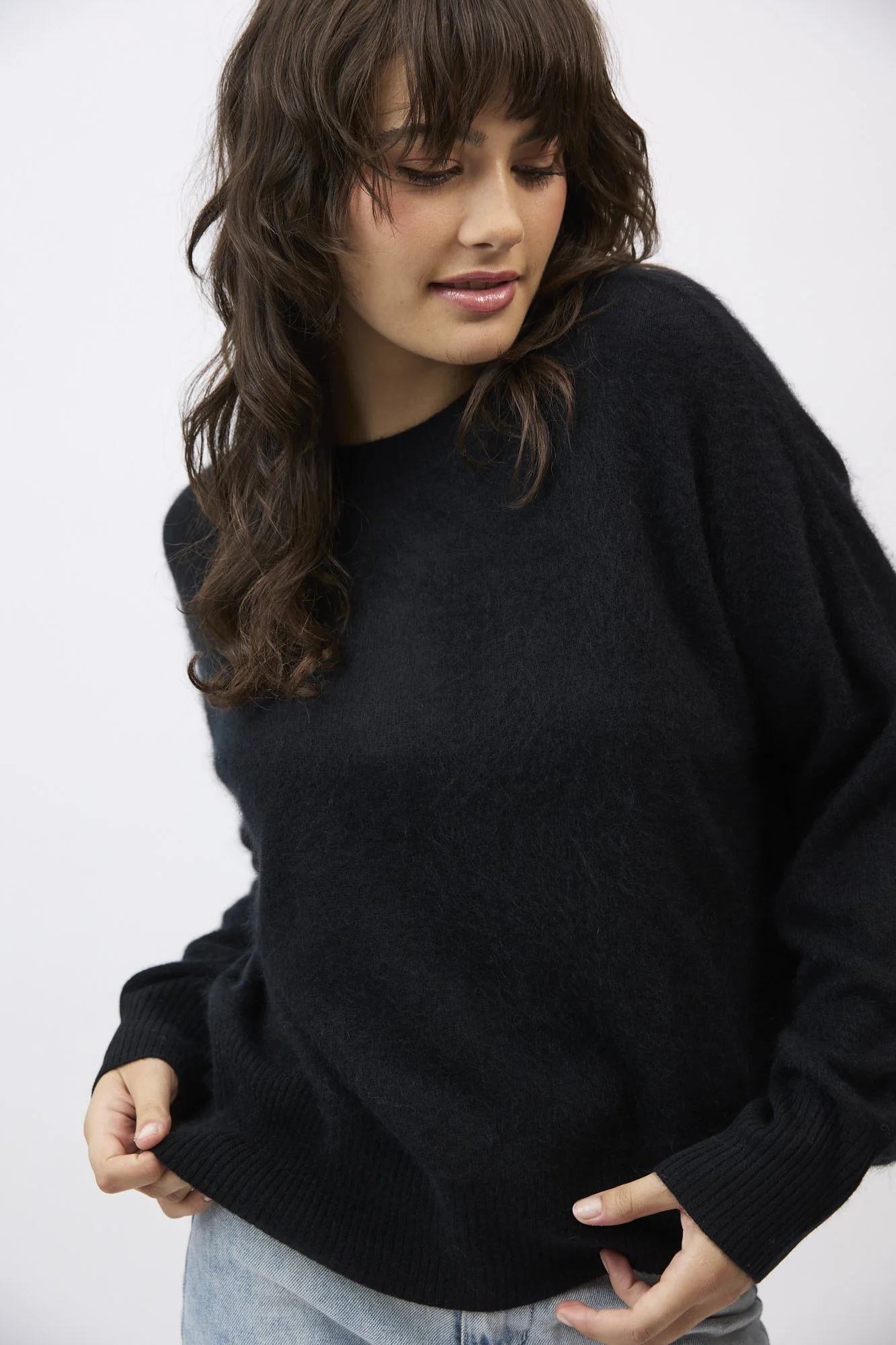 Mia Fratino_26938_Edith Crew_Jet_ 2.jpeg