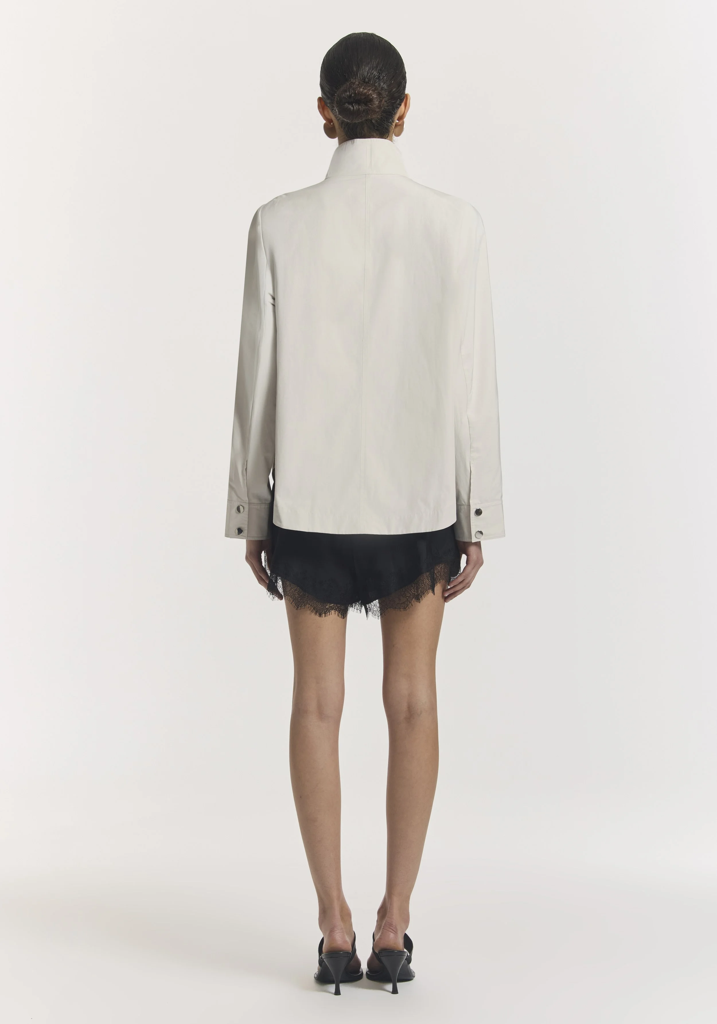 W5541_LOCKWOOD_WINDBREAKER_LIMESTONE_0852.jpeg