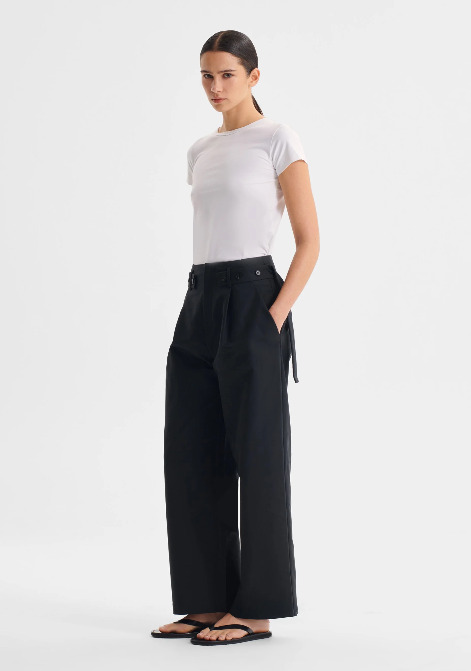 Morrison-AW26-Kai-Pant-Black_2.jpeg