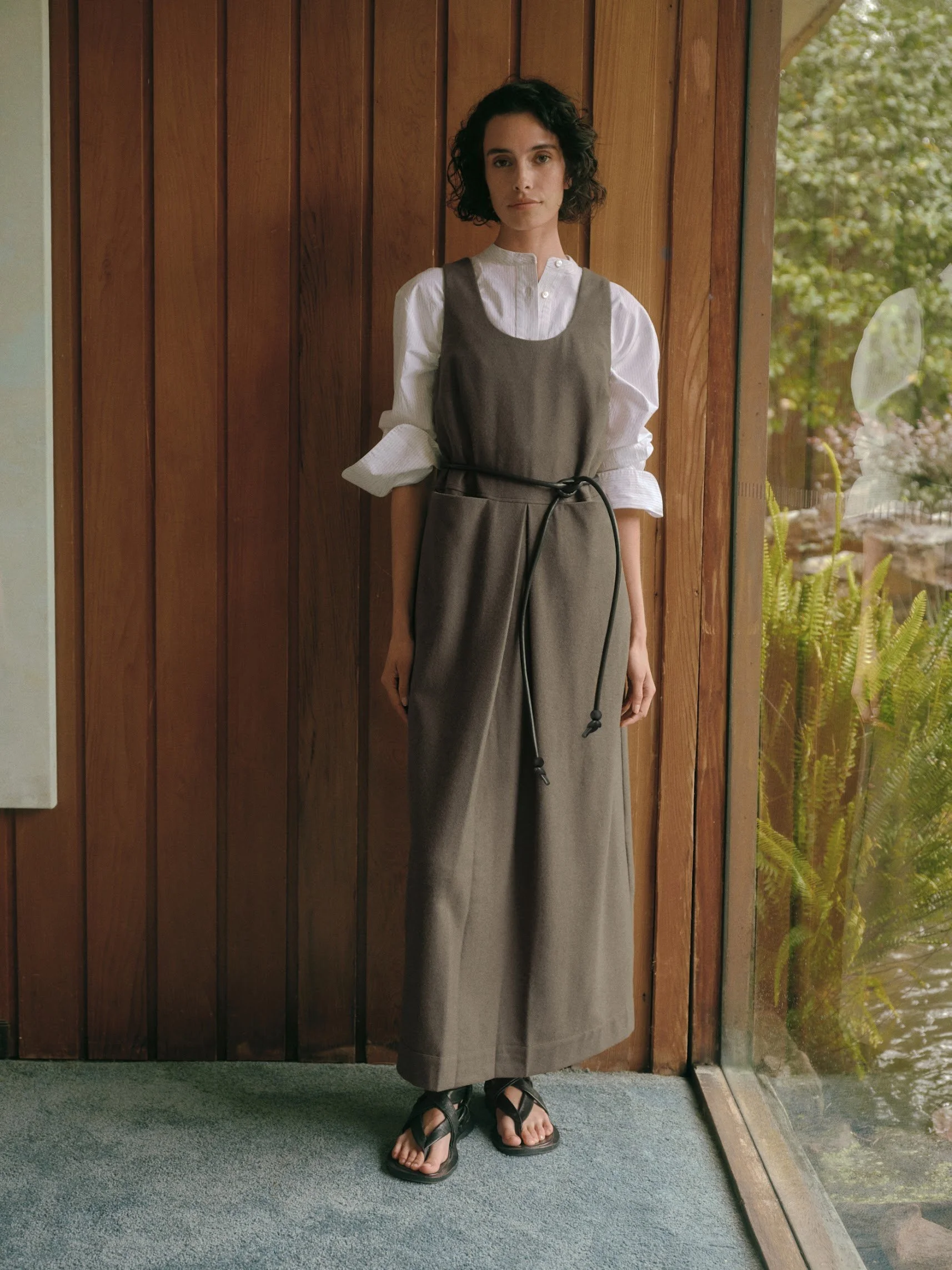 FOEMINA | CAROB WOOL BLEND DRESS.