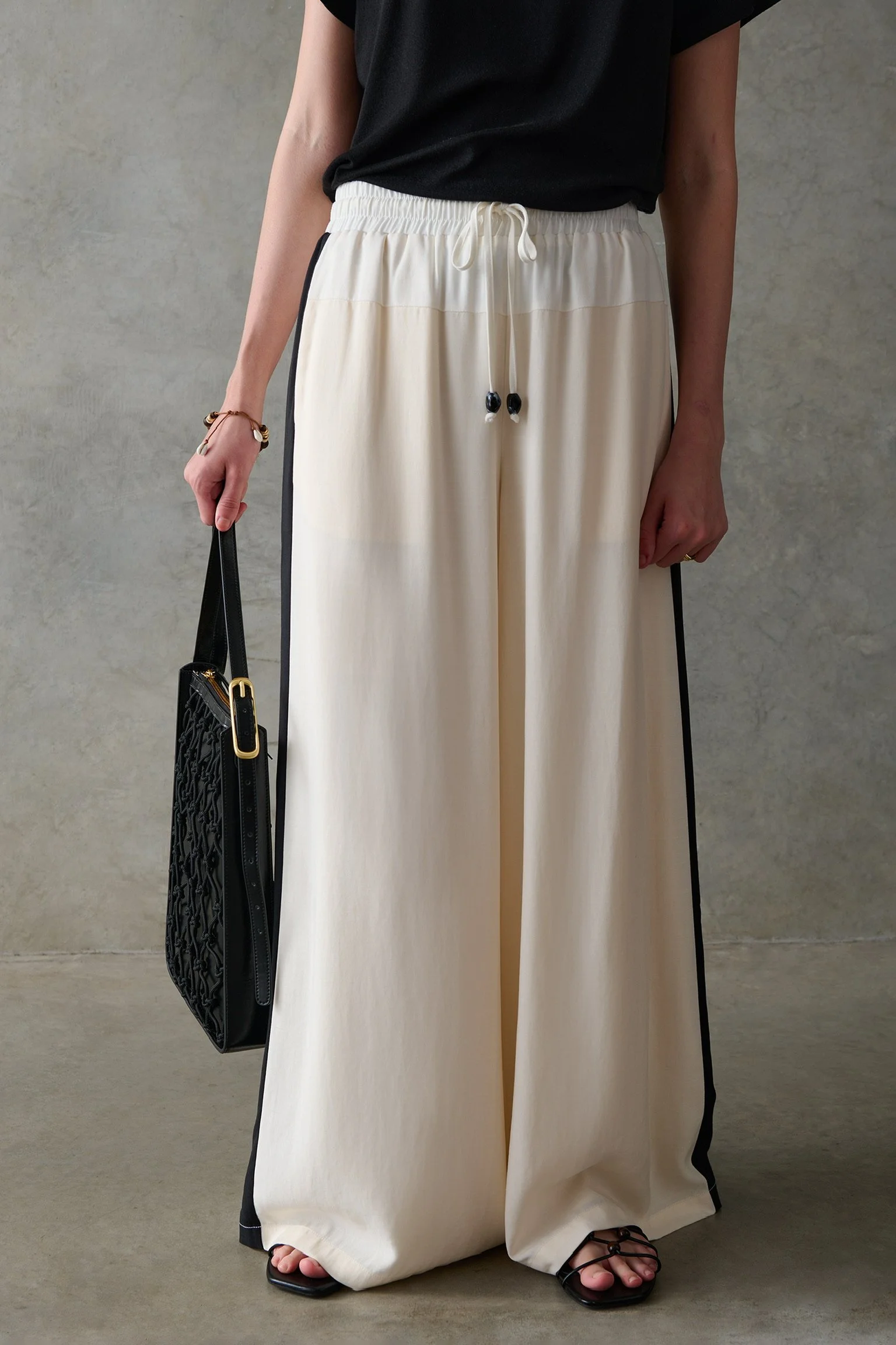 1981A_ST_BEVERLEY_PANTS_1559.jpg