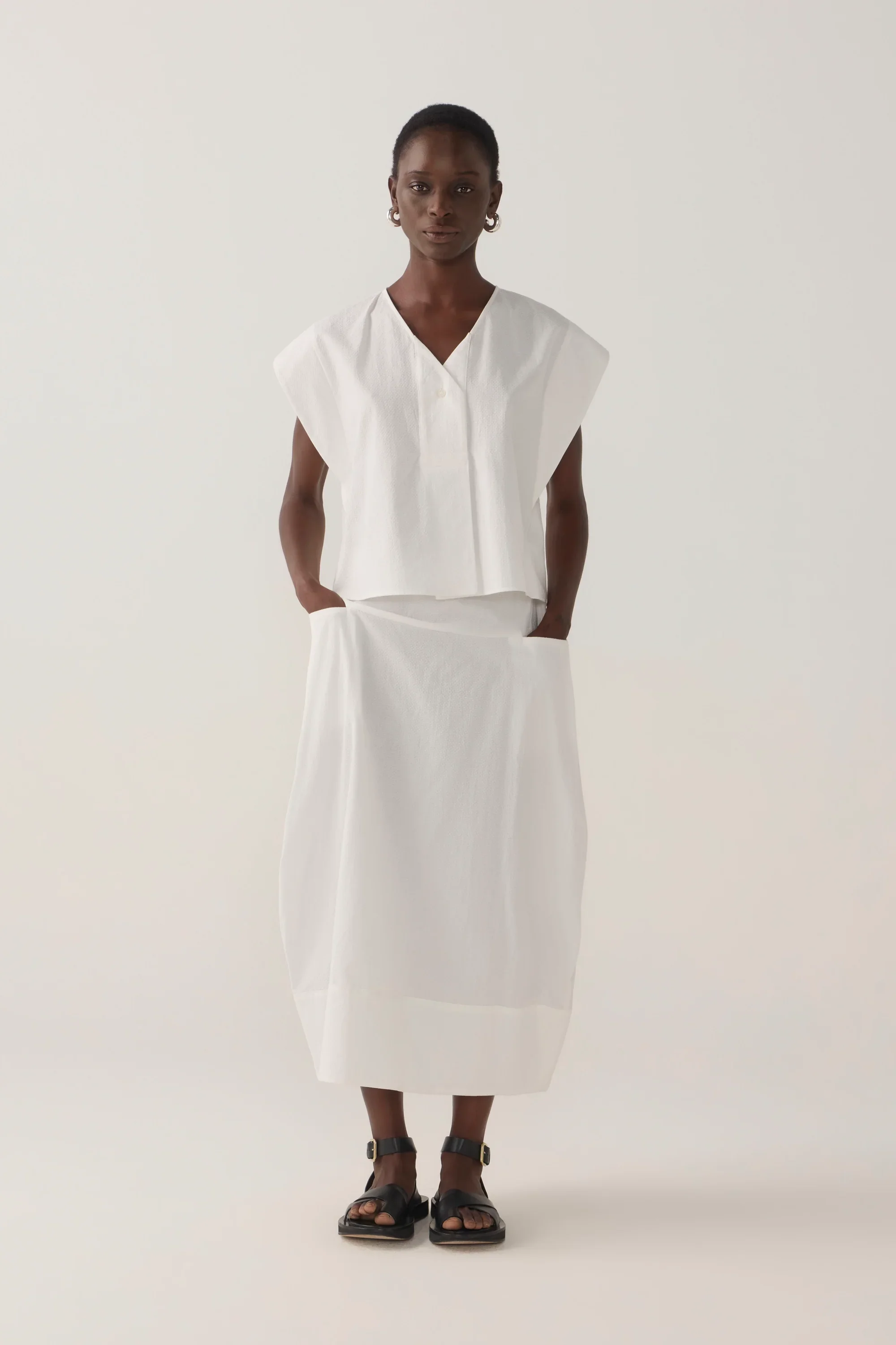 FOEMINA | OLA SPOTTY WHITE SKIRT.