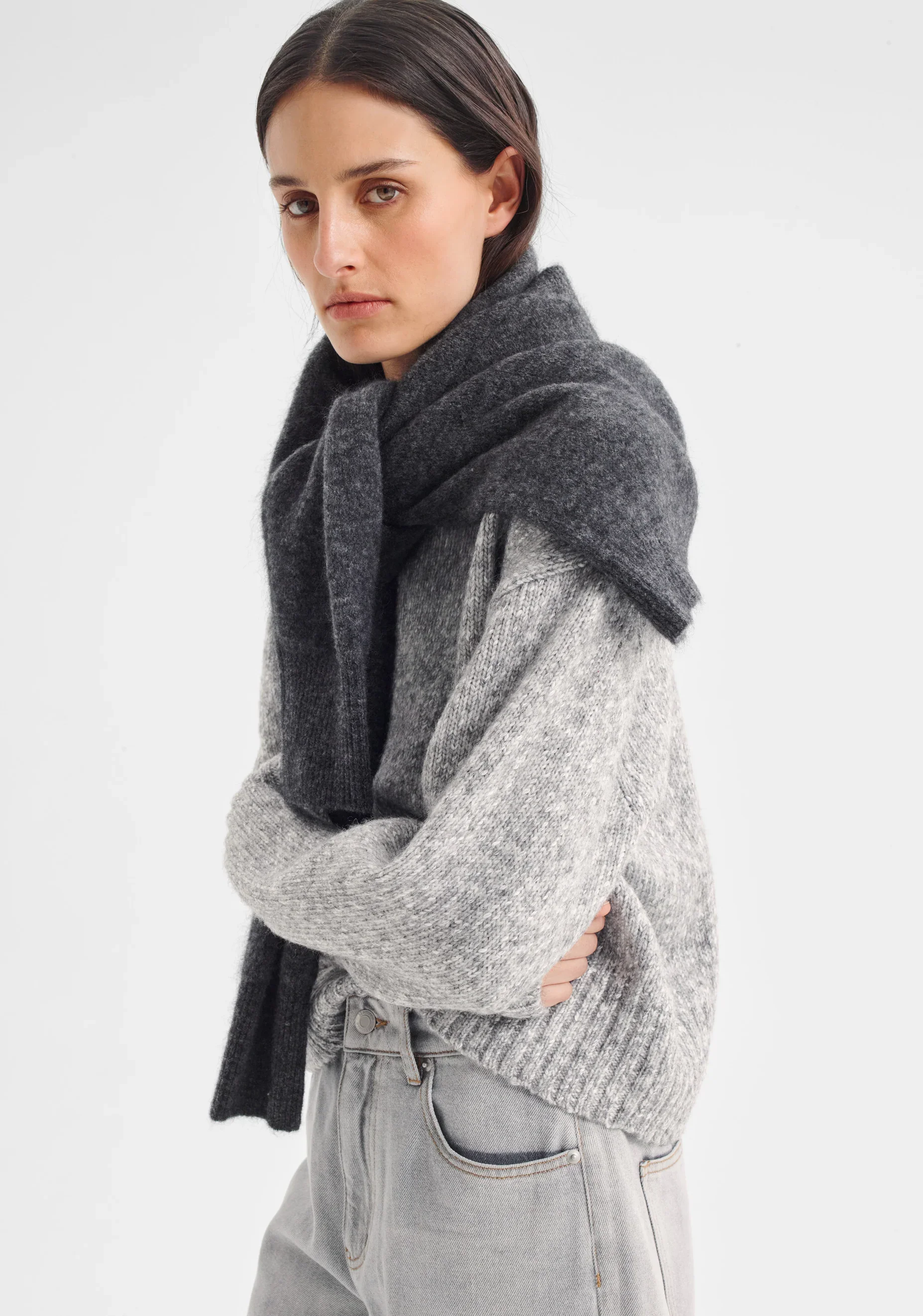 MORRISON | ZOE GREY KNIT PULLOVER.