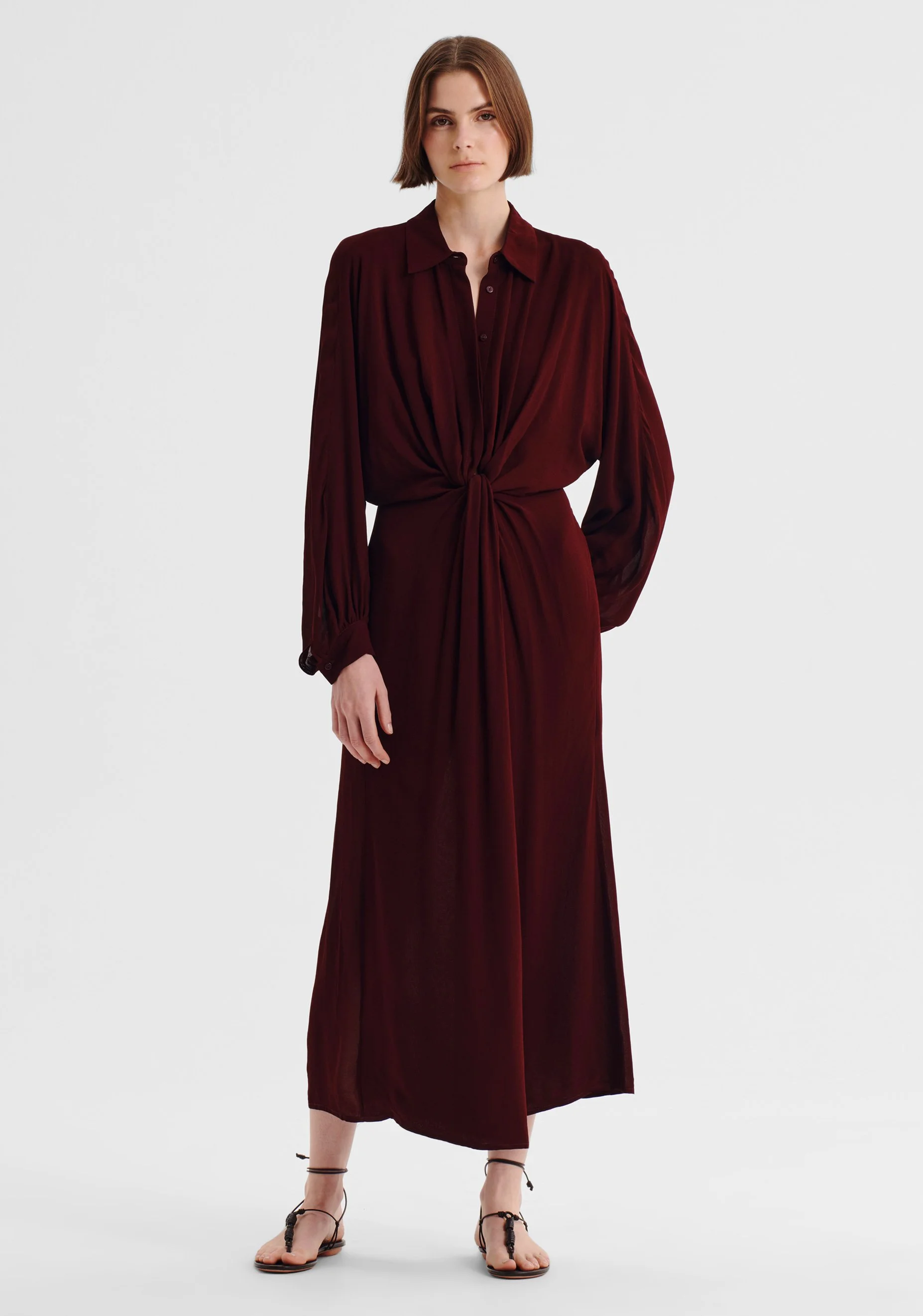 Morrison-AW26-Florian-Shirt-Dress-Pinot_3.jpeg