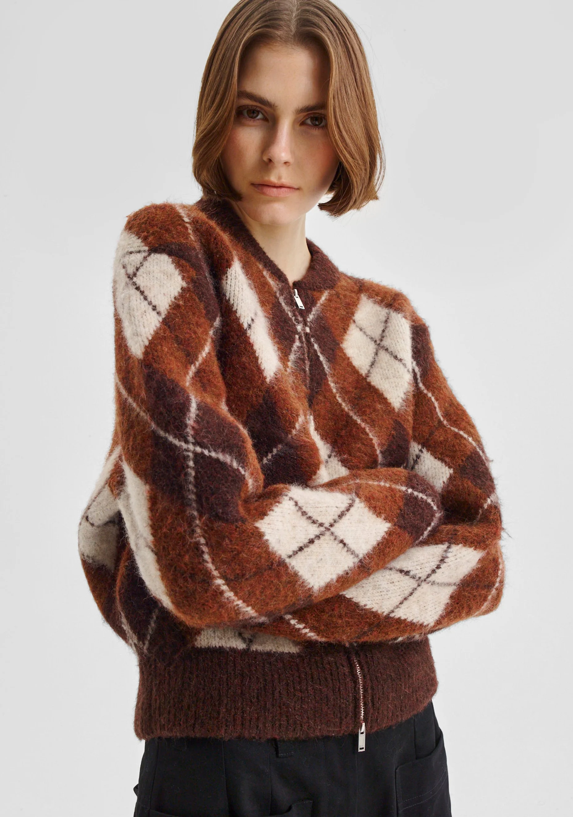 Morrison-AW26-Chester-Knit-Jacket-Argyle_1.jpeg