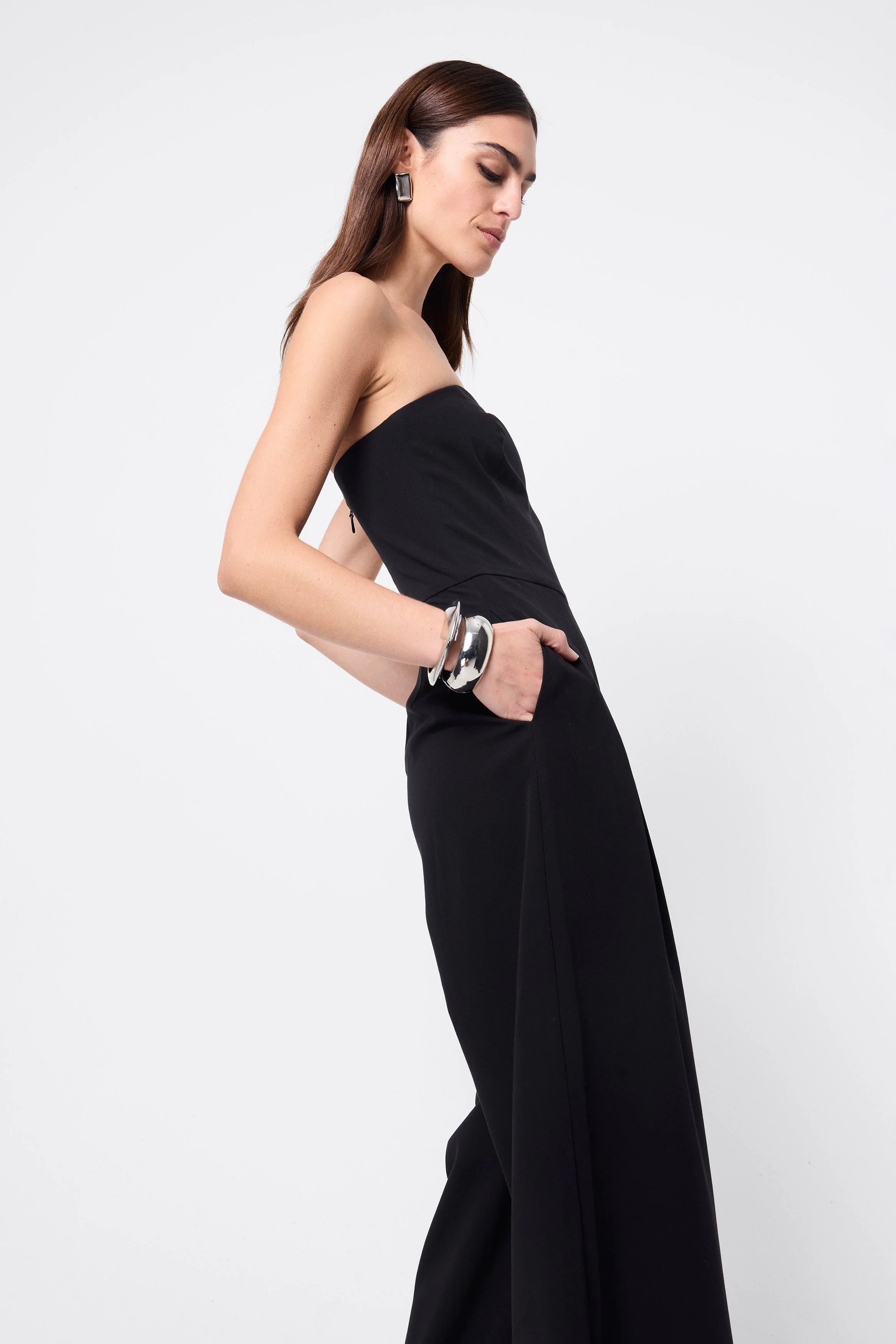 MidnightHourJumpsuit_Black_Ecomm_Resort25_04.jpg