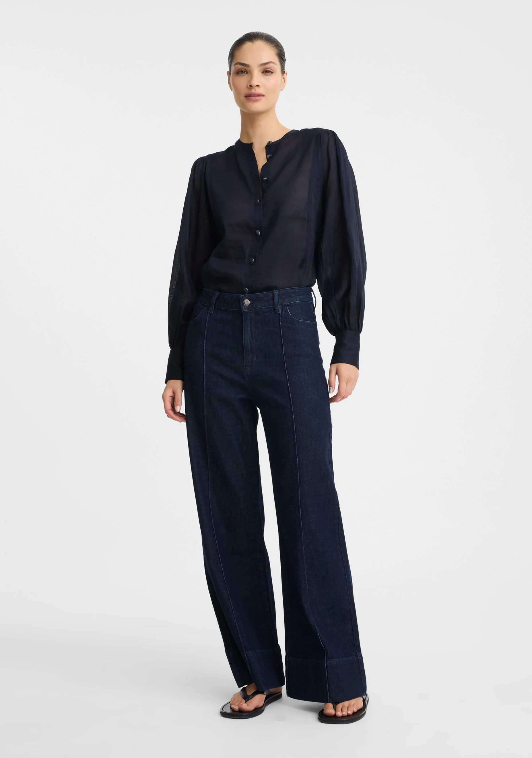 Morrison-SS26-Hewitt-Blouse-Indigo_1.jpeg
