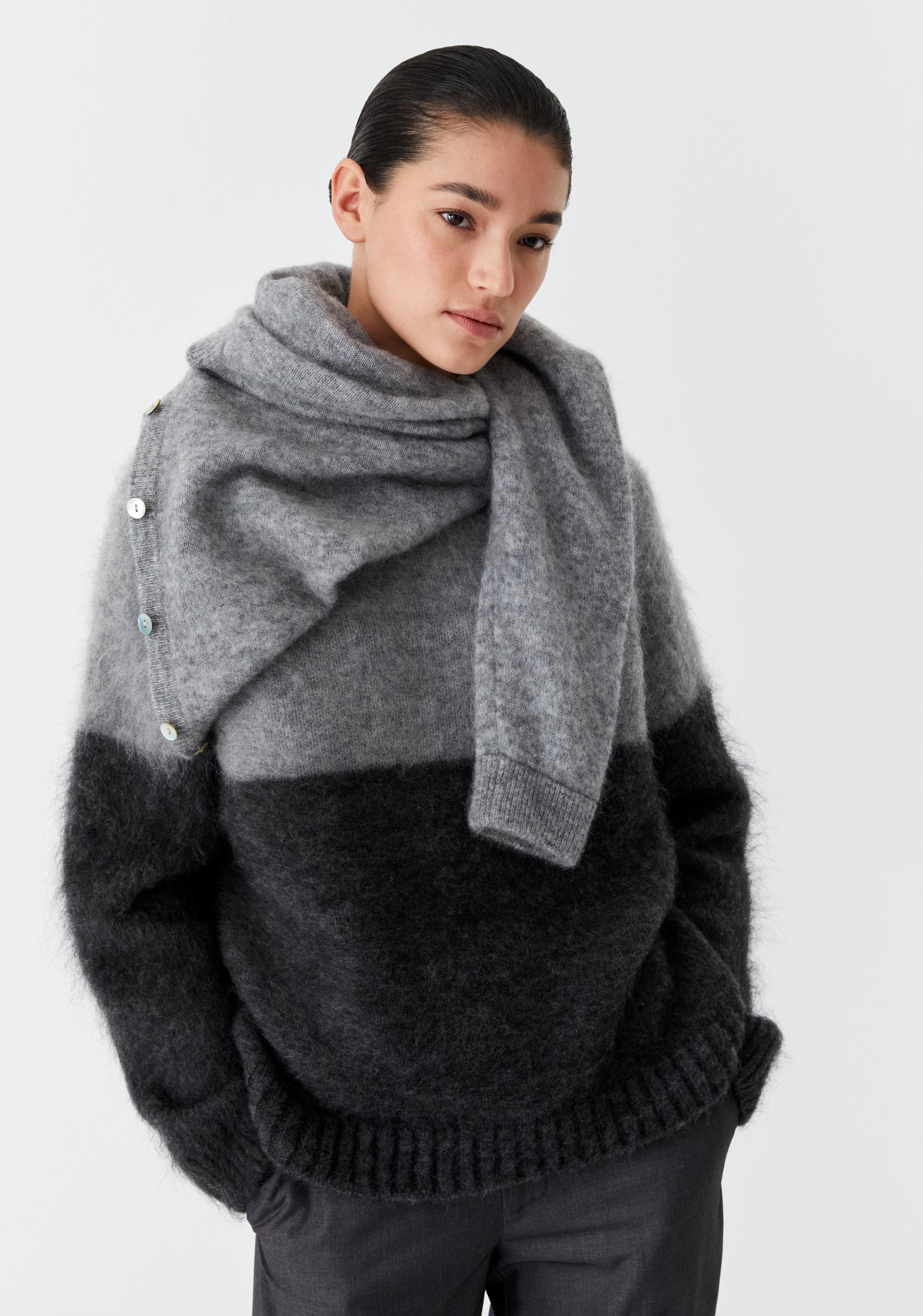 Morrison-AW25-Vance-Knit-Pullover-Ombre_2.jpg